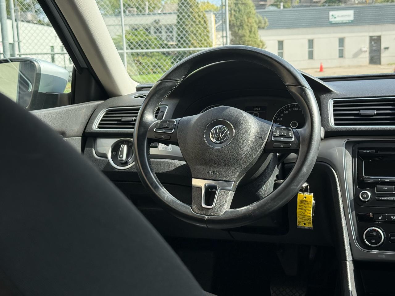 2014 Volkswagen Passat Trendline - Photo #8