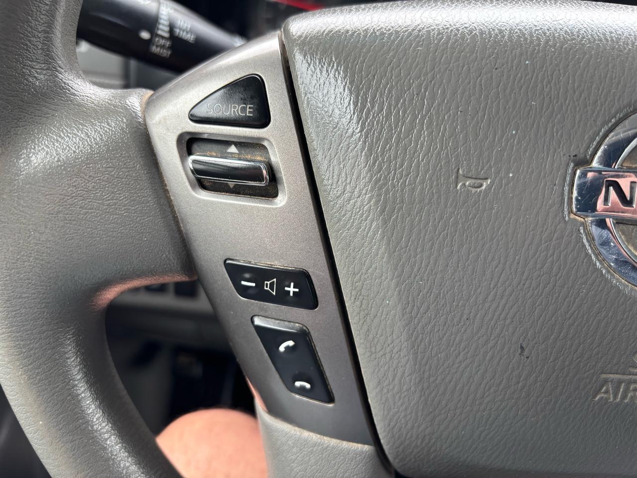 2012 Nissan NV 2500 SV ** CRUISE, HIGH ROOF ** Photo