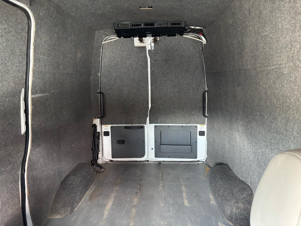 2012 Nissan NV 2500 SV ** CRUISE, HIGH ROOF ** Photo