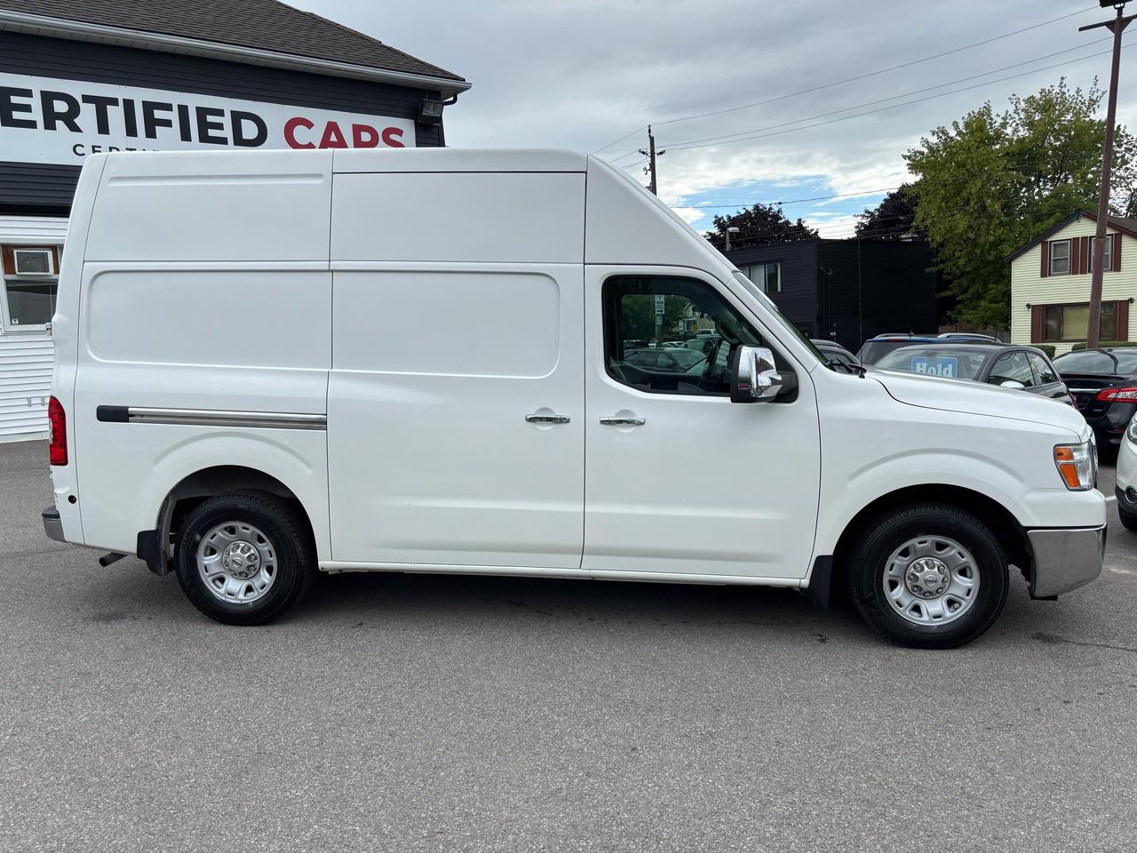 2012 Nissan NV 2500 SV ** CRUISE, HIGH ROOF ** Photo