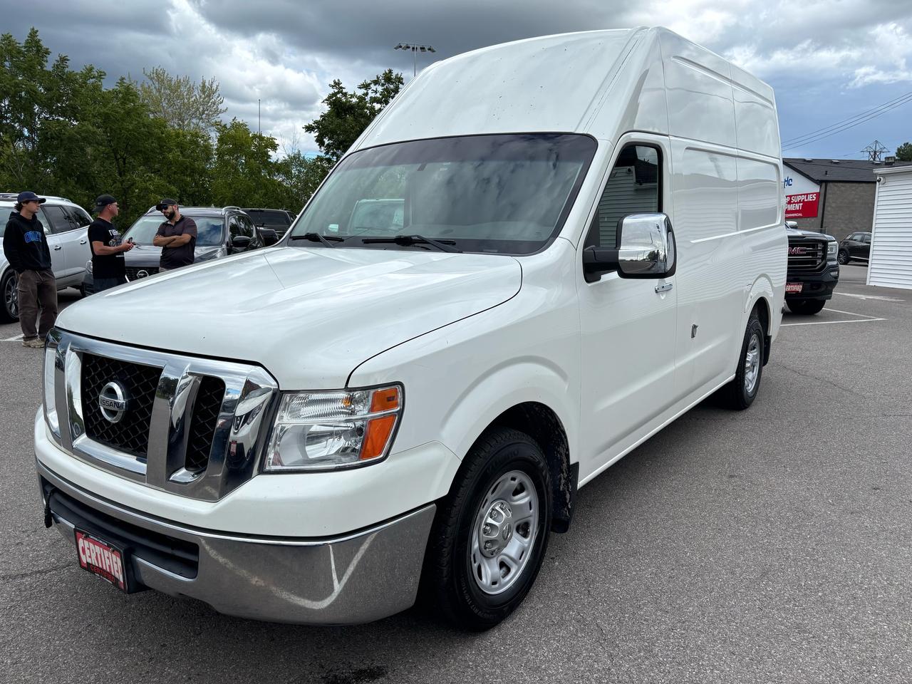 2012 Nissan NV 2500 SV ** CRUISE, HIGH ROOF ** Photo2