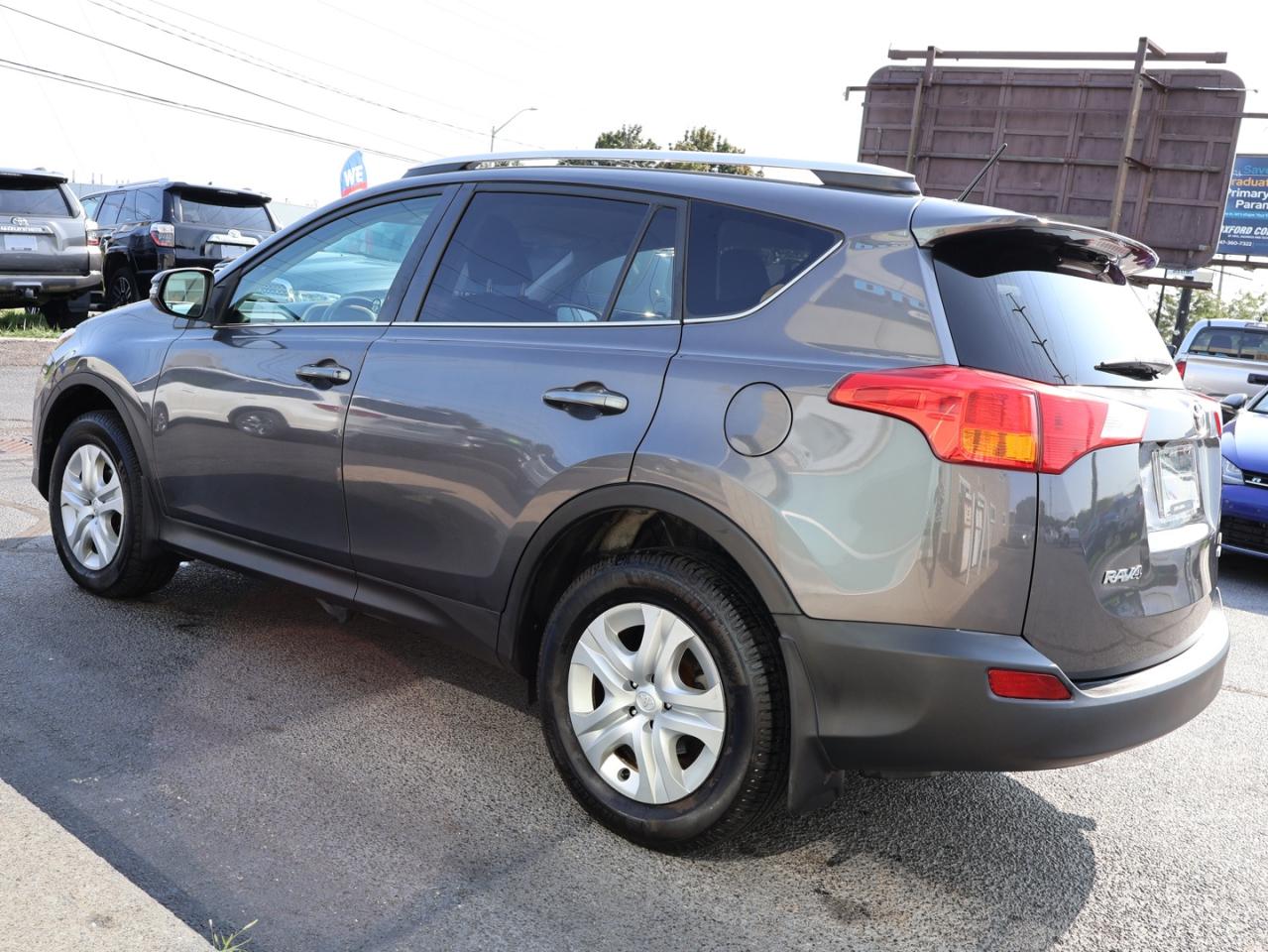 2015 Toyota RAV4 LE AWD CERTIFIED *ACCIDENT FREE* CAMERA BLUETOOTH HEATED SEATS CRUISE - Photo #4