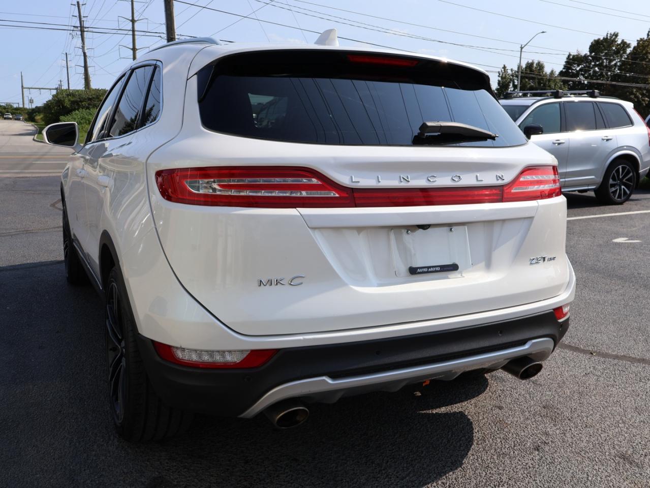 2017 Lincoln MKC RESERVE AWD CERTIFIED *ACCIDENT FREE*FORD MAINTAIN* CAMERA NAV BLUETOOTH LEATHER HEATED SEATS PANO ROOF CRUISE ALLOYS Photo4