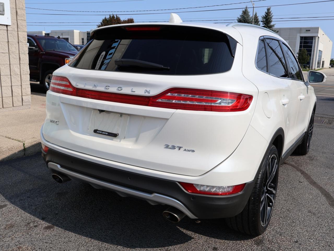 2017 Lincoln MKC RESERVE AWD CERTIFIED *ACCIDENT FREE*FORD MAINTAIN* CAMERA NAV BLUETOOTH LEATHER HEATED SEATS PANO ROOF CRUISE ALLOYS - Photo #6