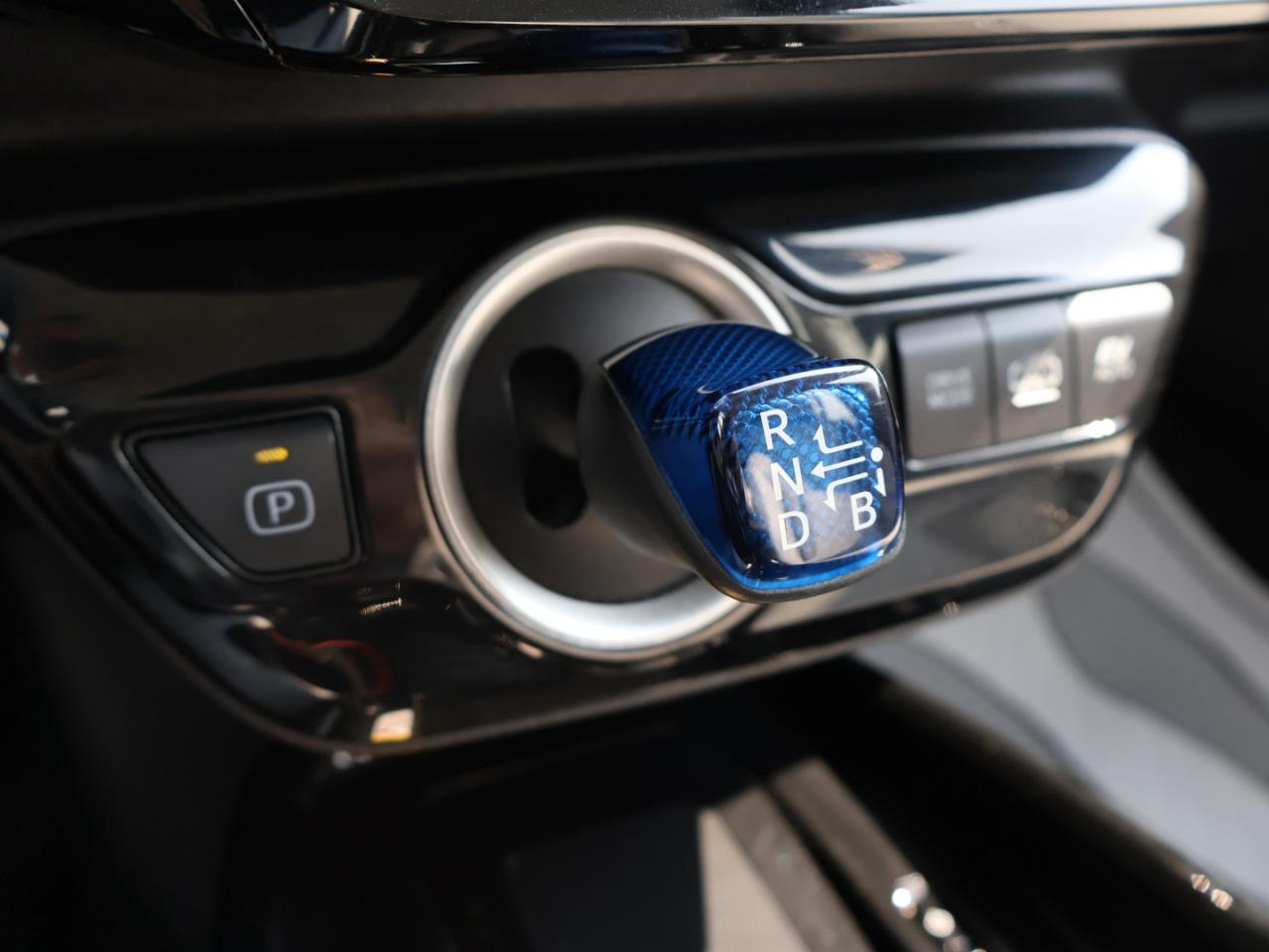 2021 Toyota Prius Prime PLUG-IN UPGRADE CERTIFIED *ACCIDENT FREE* CAMERA NAV BLUETOOTH LEATHER HEATED SEATS CRUISE ALLOYS - Photo #19