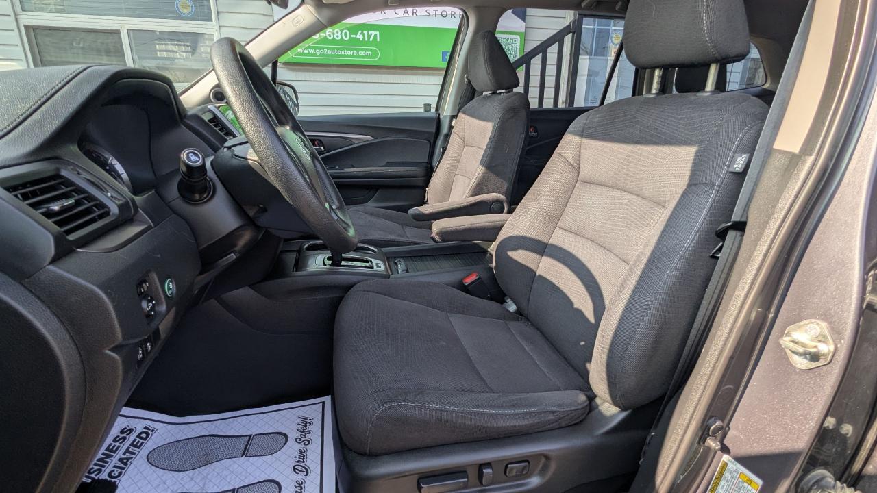 2017 Honda Pilot EX - Photo #7