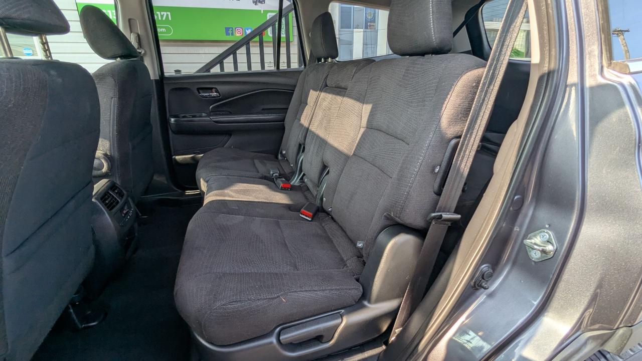 2017 Honda Pilot EX - Photo #8