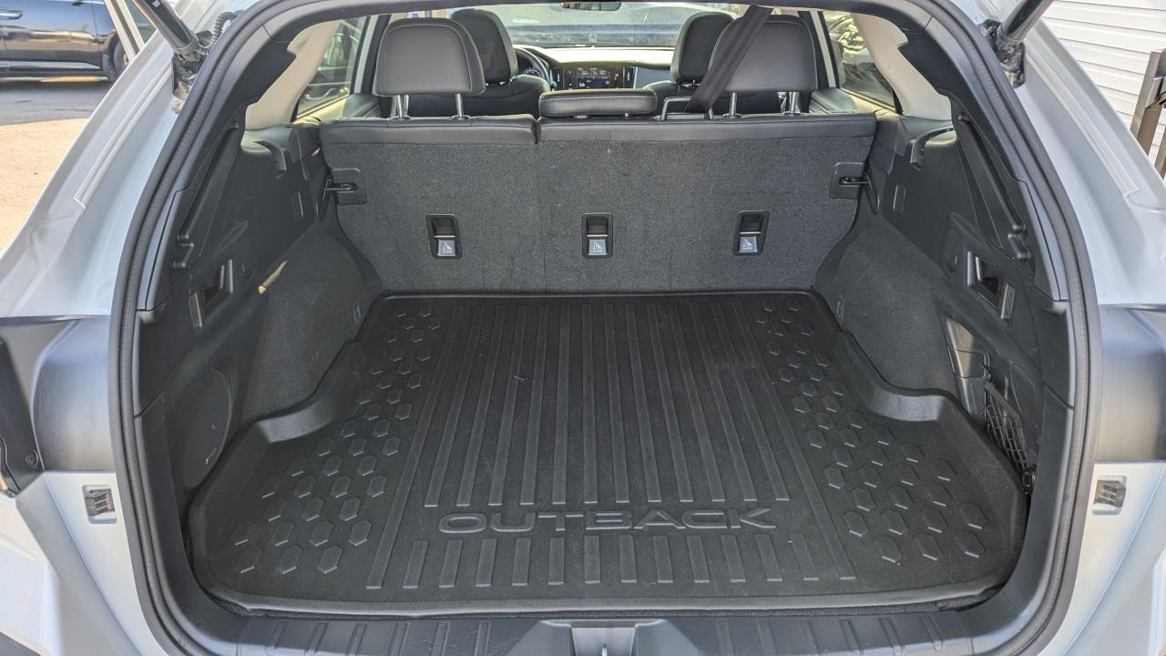 2020 Subaru Outback LIMITED - Photo #9