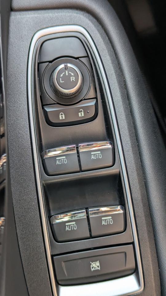 2020 Subaru Outback LIMITED - Photo #19