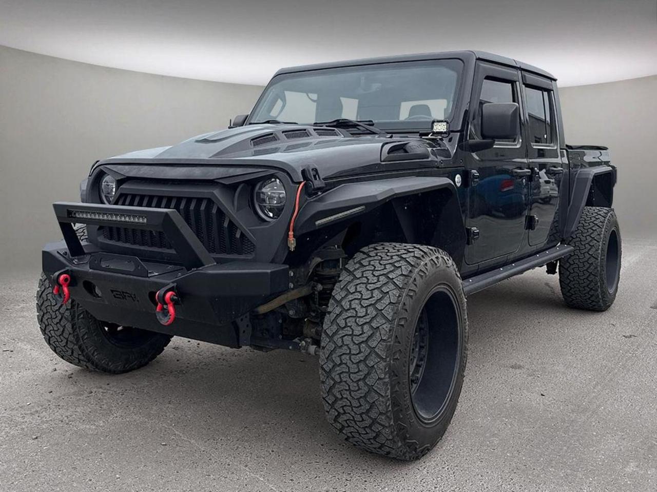 2020 JEEP GLADIATOR OVERLAND HIGHLIGHTSV6LeatherHeated Seats & WheelHardtop30k in aftermarket - Fenders, Rims, Tires, Lift, Exhaust, Bumpers, Hood.Led Lighting GroupCold Weather GroupTrailer Tow Pkg