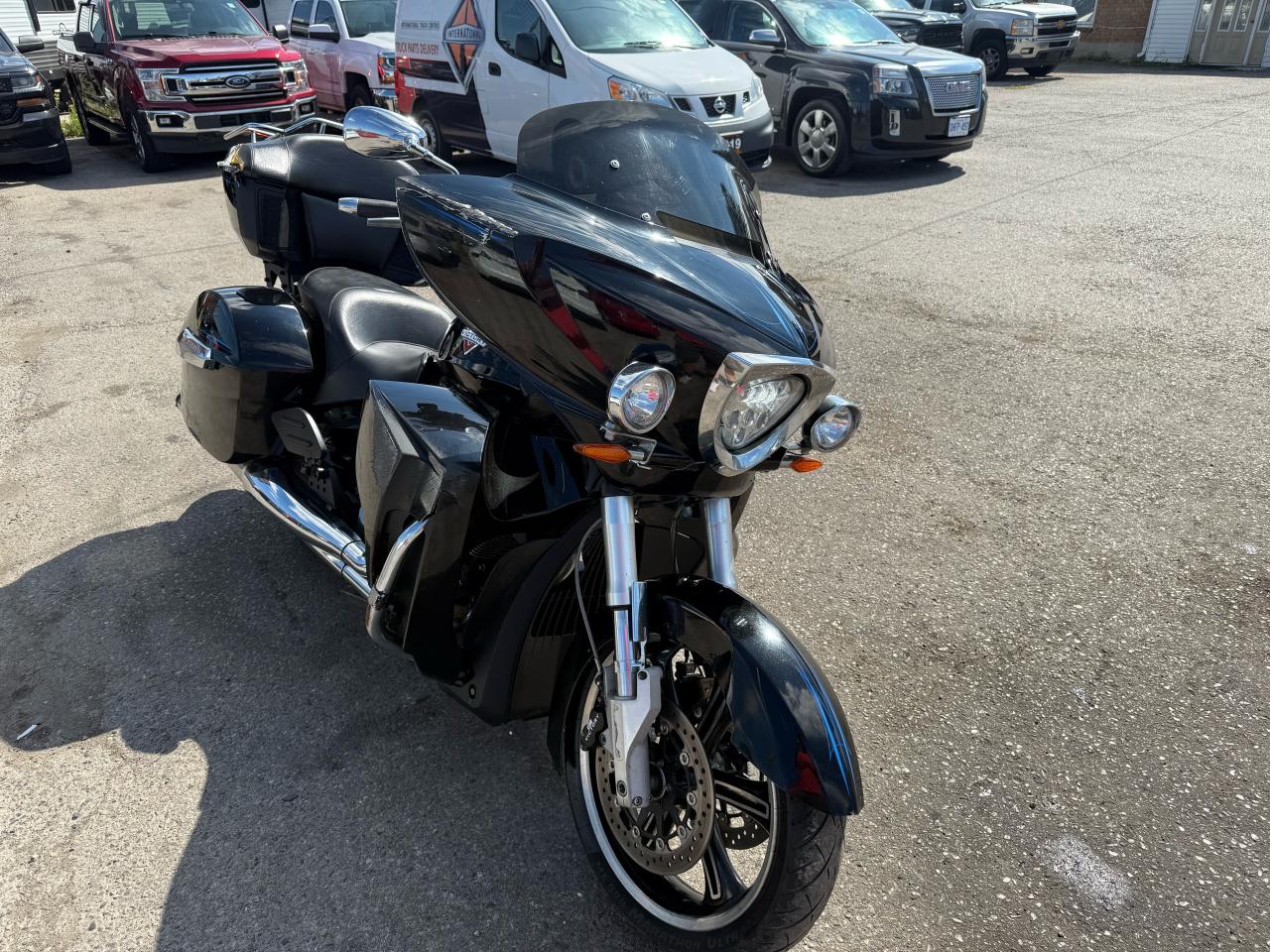 2015 Victory Cross Country Tour BAGS, TOUR PACK, 106CI, EXHAUST, LOADED, AS IS - Photo #6