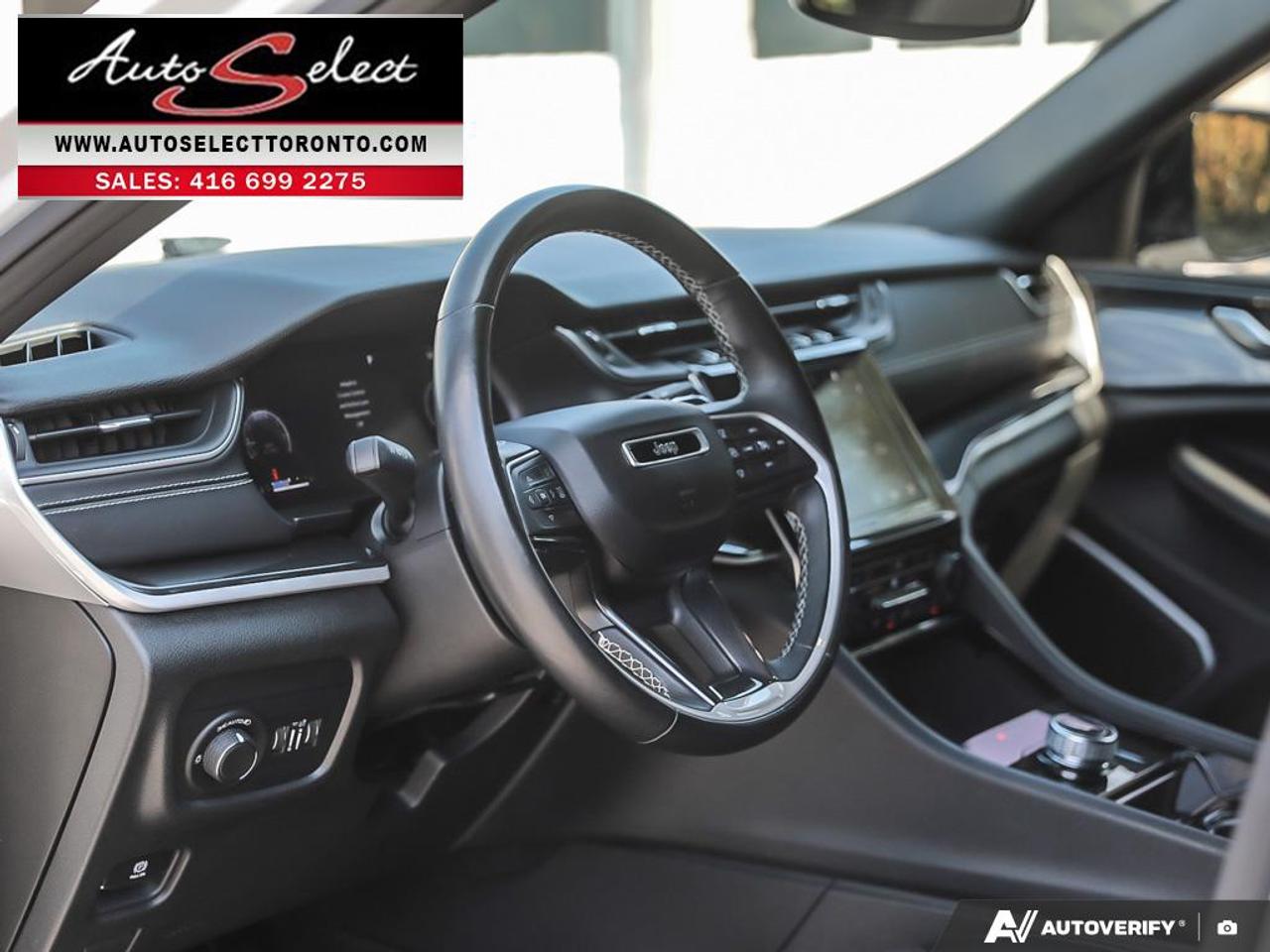 2021 Jeep Grand Cherokee L Laredo Altitude - AWD - Apple Carplay - Clean Carfax Photo