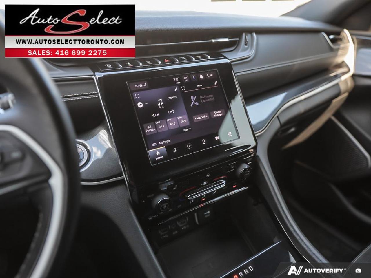 2021 Jeep Grand Cherokee L Laredo Altitude - AWD - Apple Carplay - Clean Carfax Photo