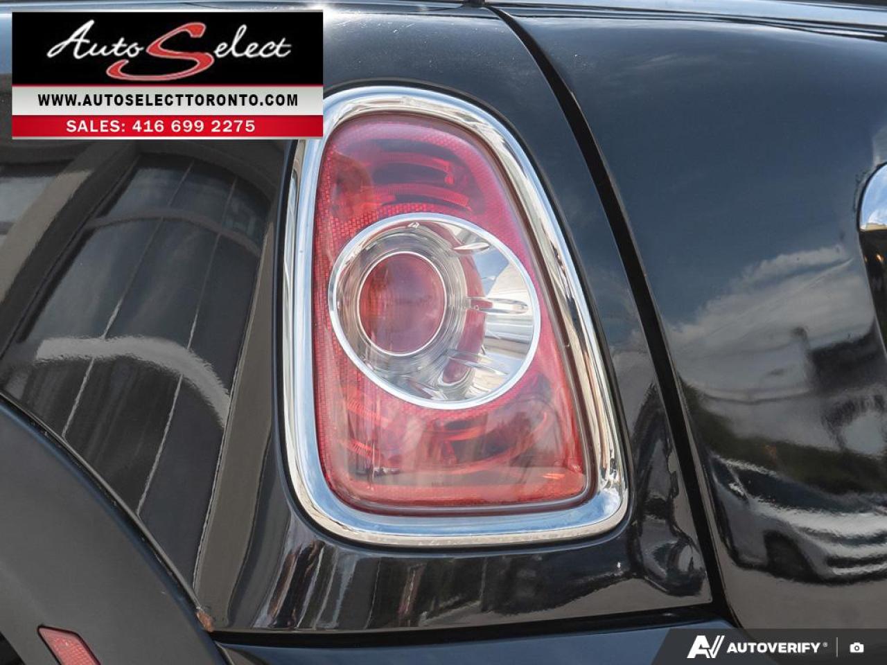 2013 MINI Cooper 3-Door 6 Speed - Panoramic Sunroof - Well Maintained Photo