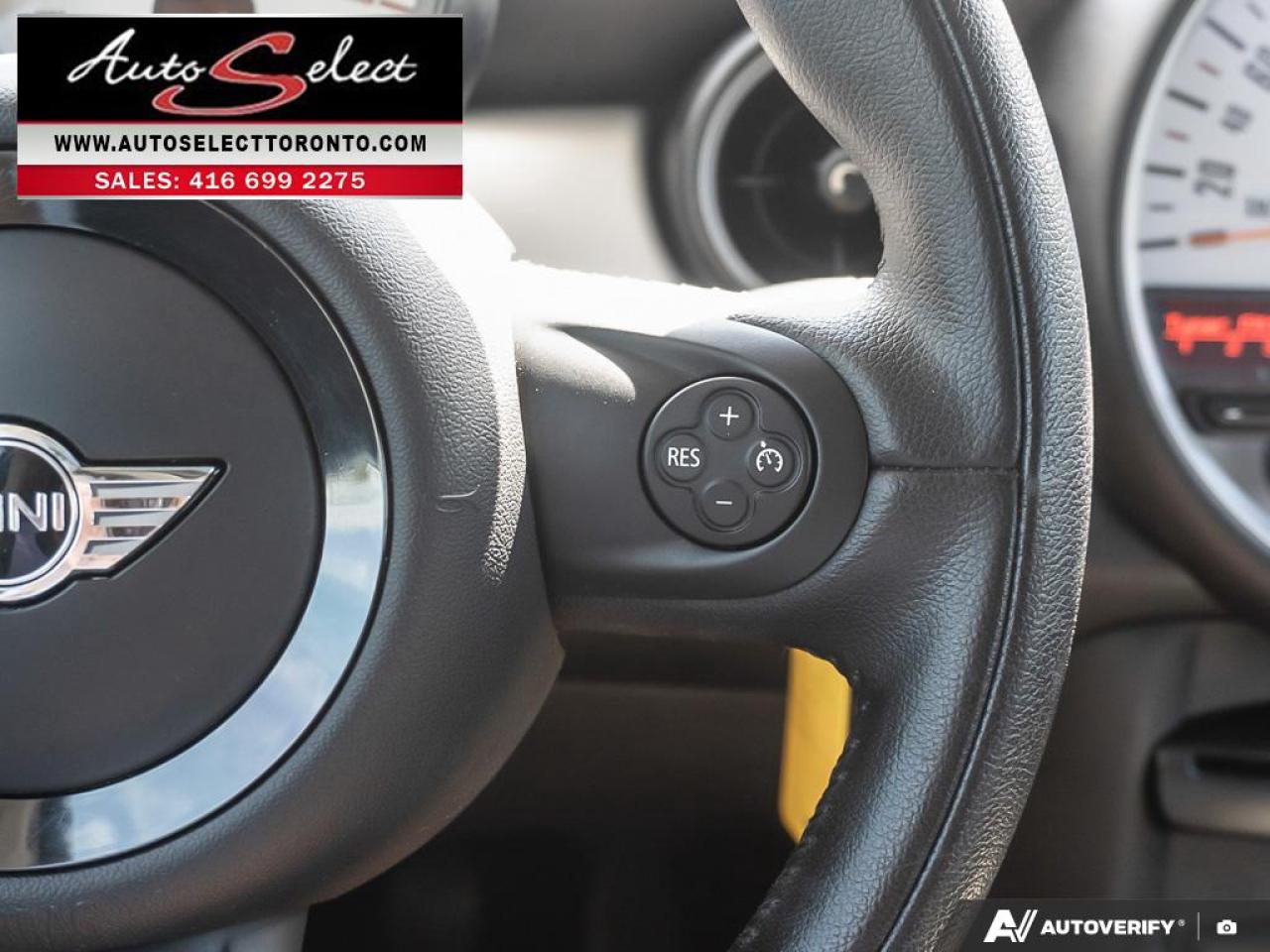 2013 MINI Cooper 3-Door 6 Speed - Panoramic Sunroof - Well Maintained Photo