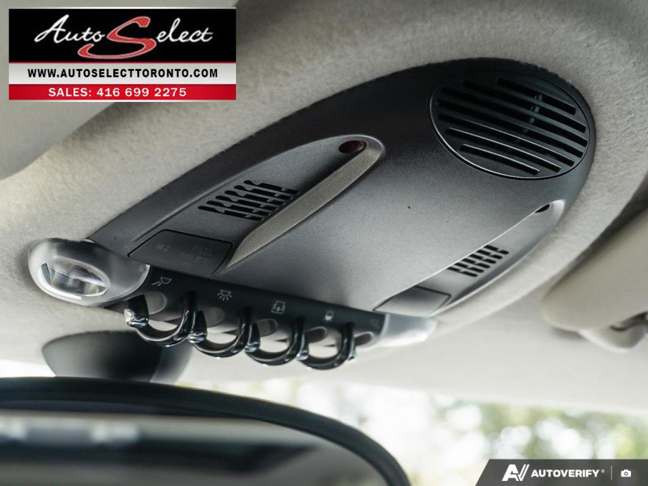 2013 MINI Cooper 3-Door 6 Speed - Panoramic Sunroof - Well Maintained Photo