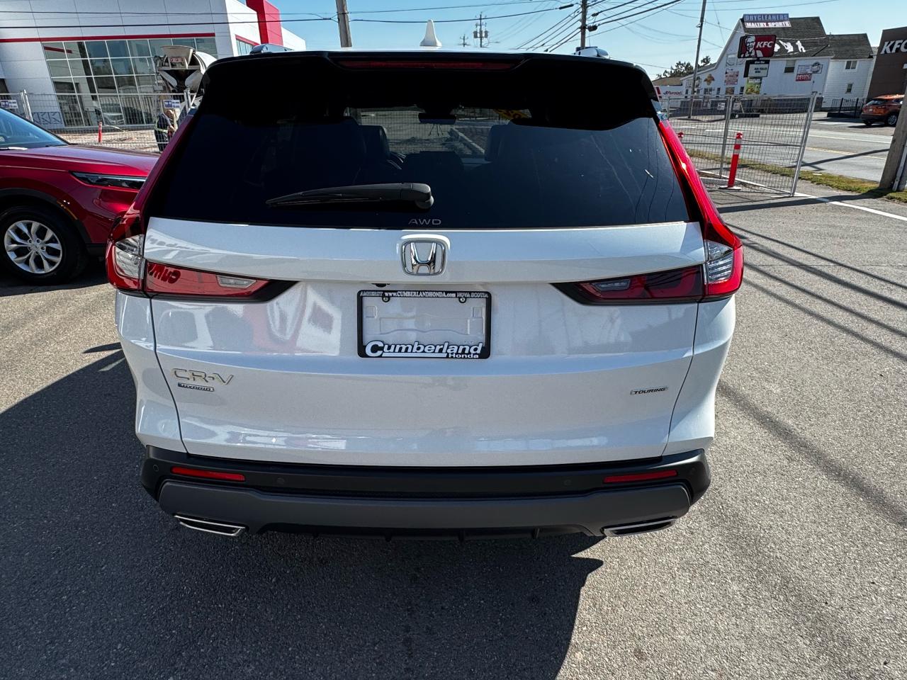 2023 Honda CR-V Hybrid Touring Photo