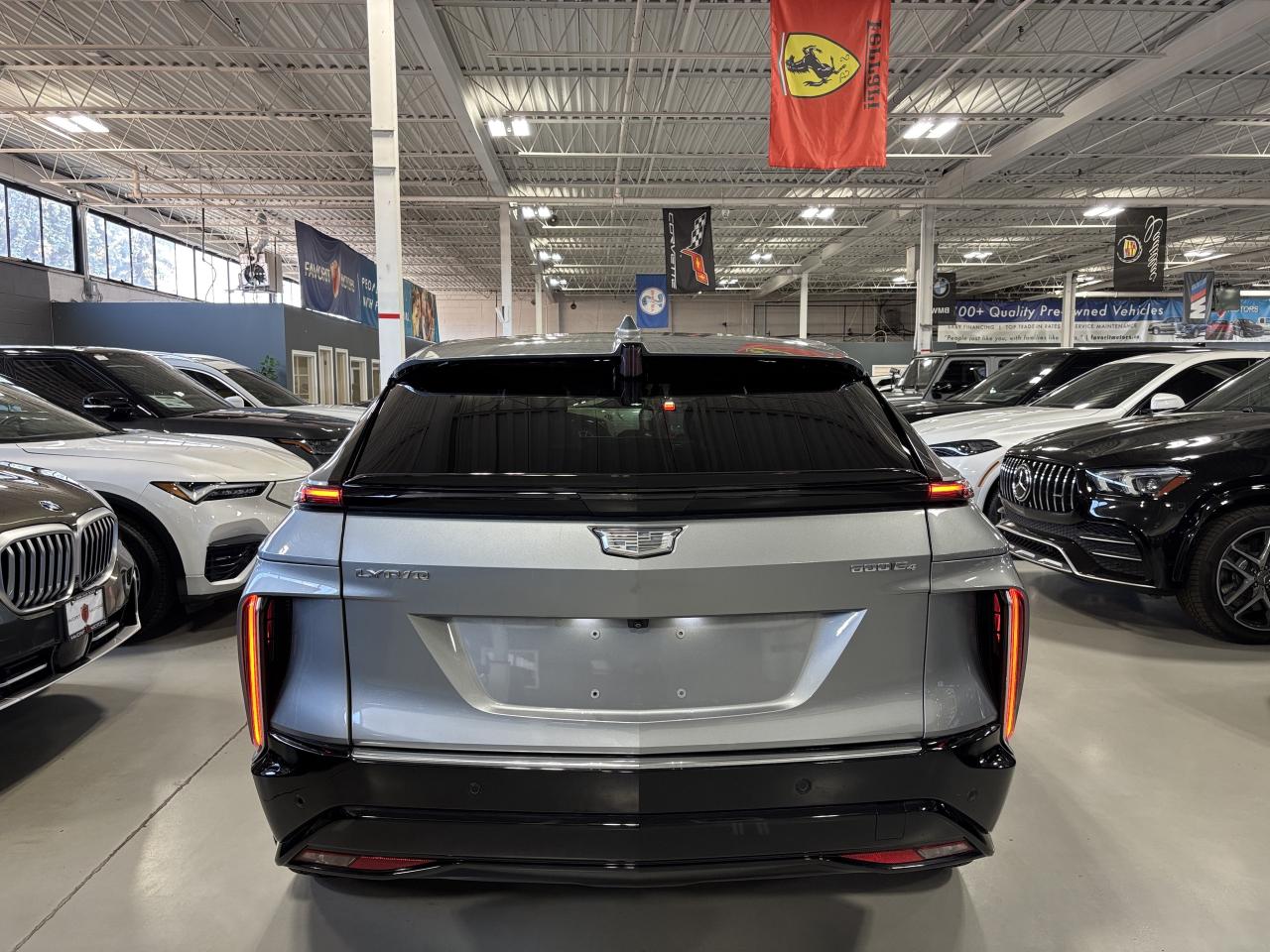 2024 Cadillac LYRIQ Tech|1SA|AWD|CLUSTERNAV|FULLGLASSROOF|FLOORLINERS| - Photo #8
