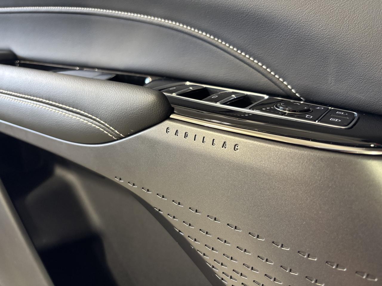 2024 Cadillac LYRIQ Tech|1SA|AWD|CLUSTERNAV|FULLGLASSROOF|FLOORLINERS| - Photo #21
