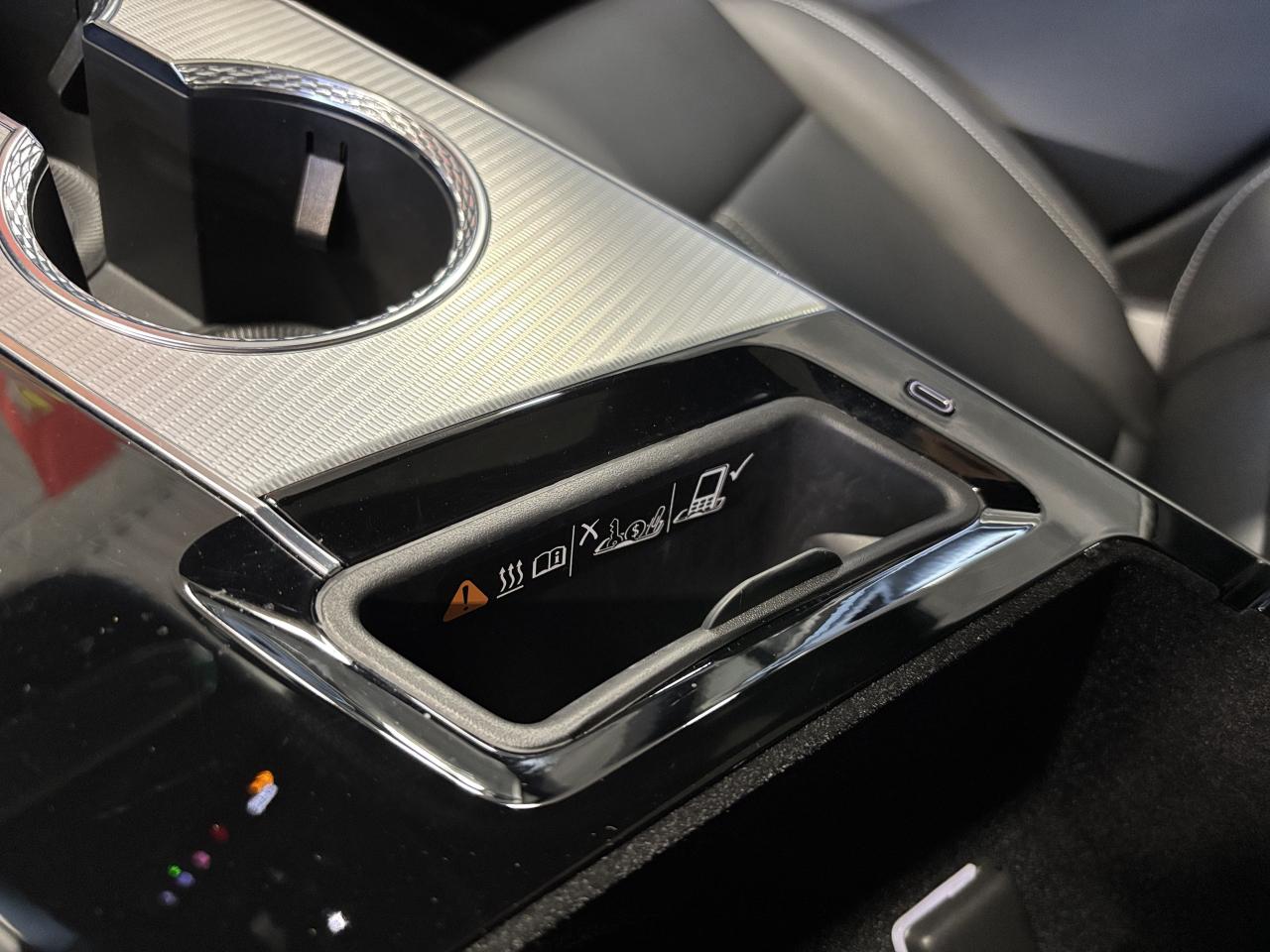 2024 Cadillac LYRIQ Tech|1SA|AWD|CLUSTERNAV|FULLGLASSROOF|FLOORLINERS| - Photo #26