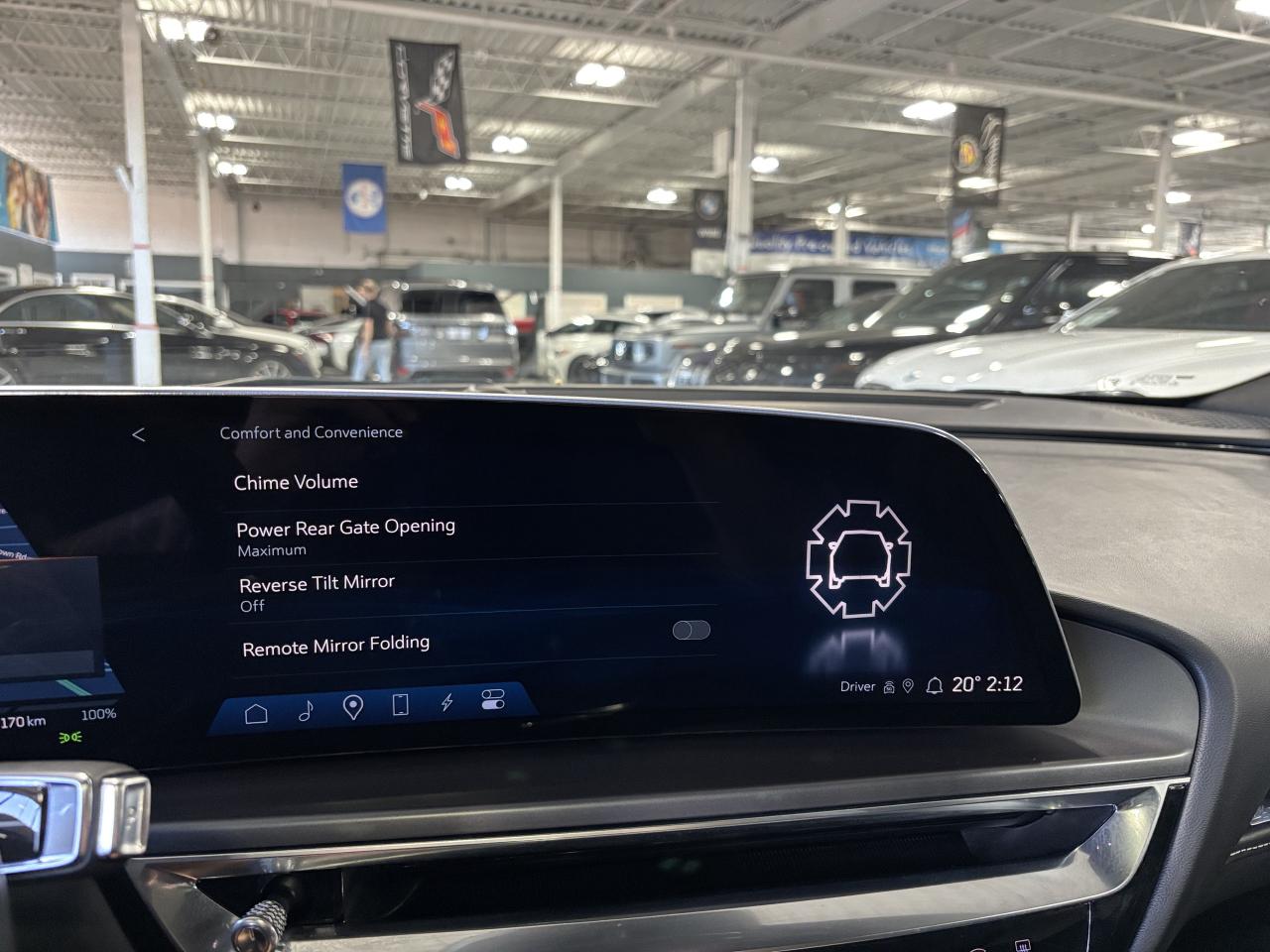 2024 Cadillac LYRIQ Tech|1SA|AWD|CLUSTERNAV|FULLGLASSROOF|FLOORLINERS| - Photo #39