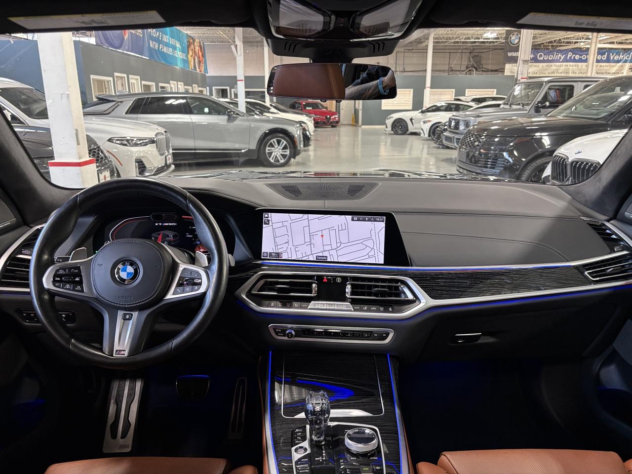 2022 BMW X7 M50i | INDIVIDUAL | NAV | GLASSCONTROLS |SKYLOUNGE - Photo #18