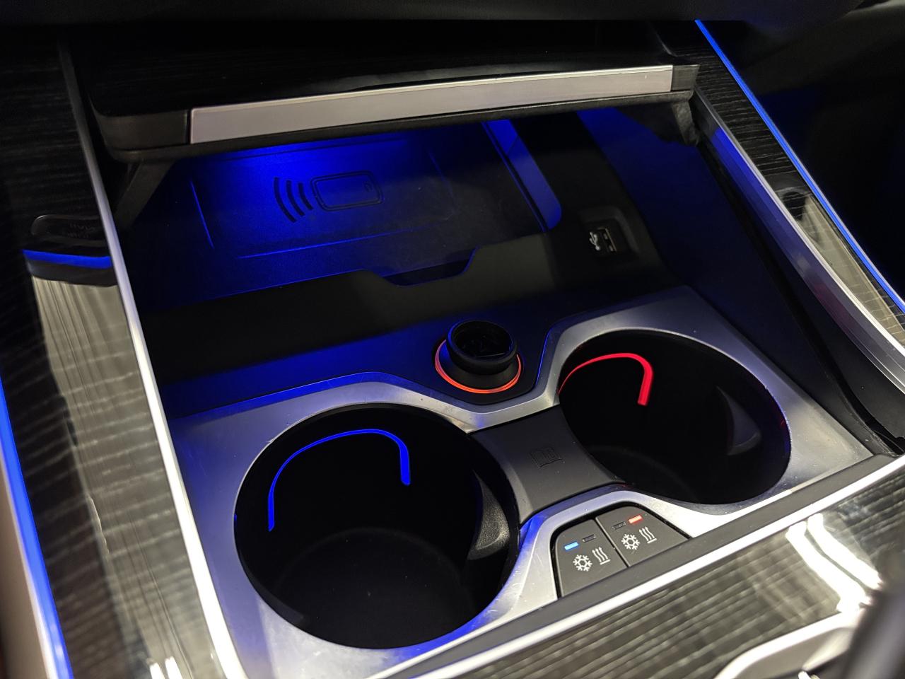 2022 BMW X7 M50i | INDIVIDUAL | NAV | GLASSCONTROLS |SKYLOUNGE - Photo #60