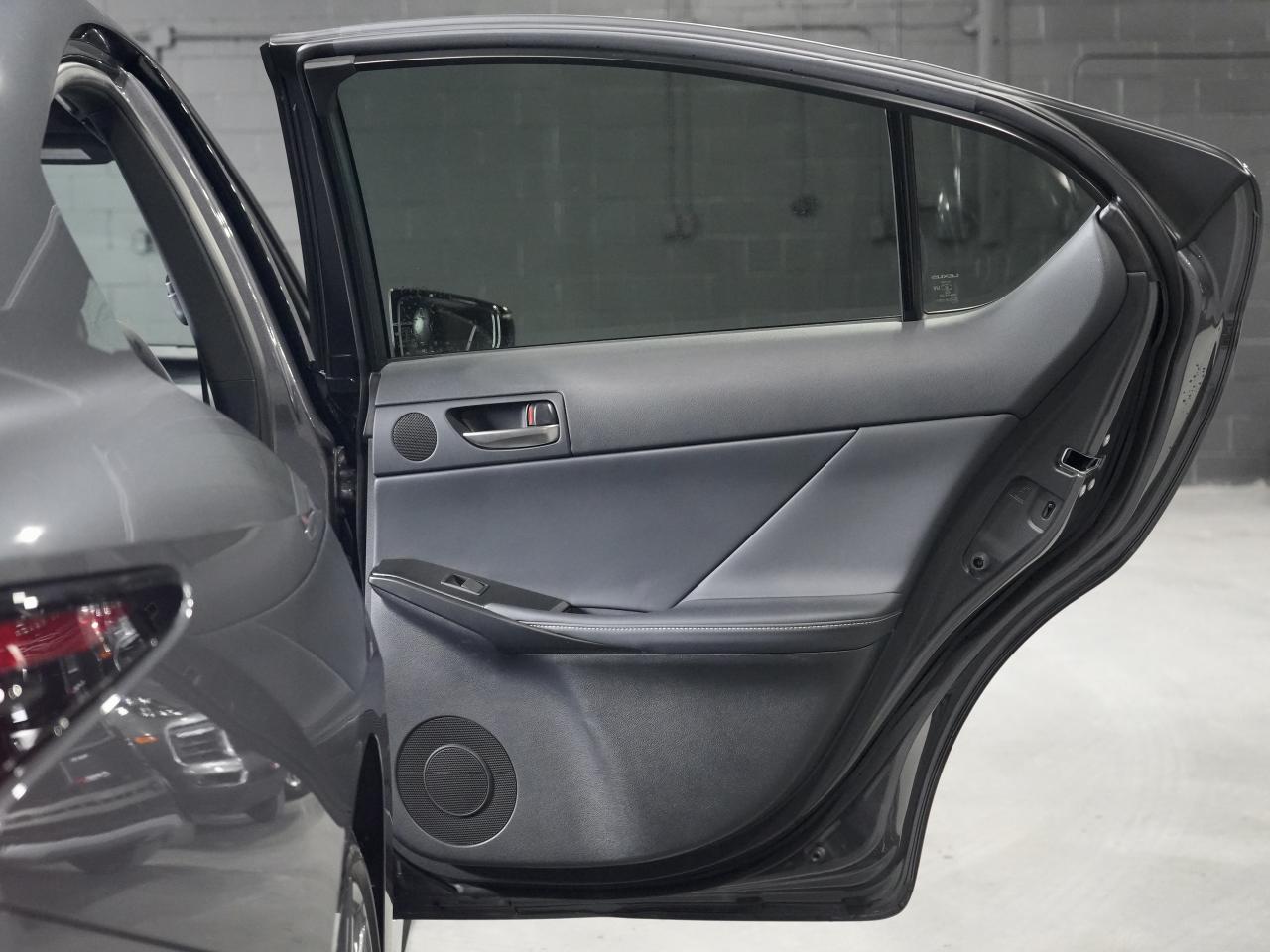 2025 Lexus IS IS 500 F SPORT/ANTI THEFT/MARK LEVINSON/1OWNER/NAV Photo