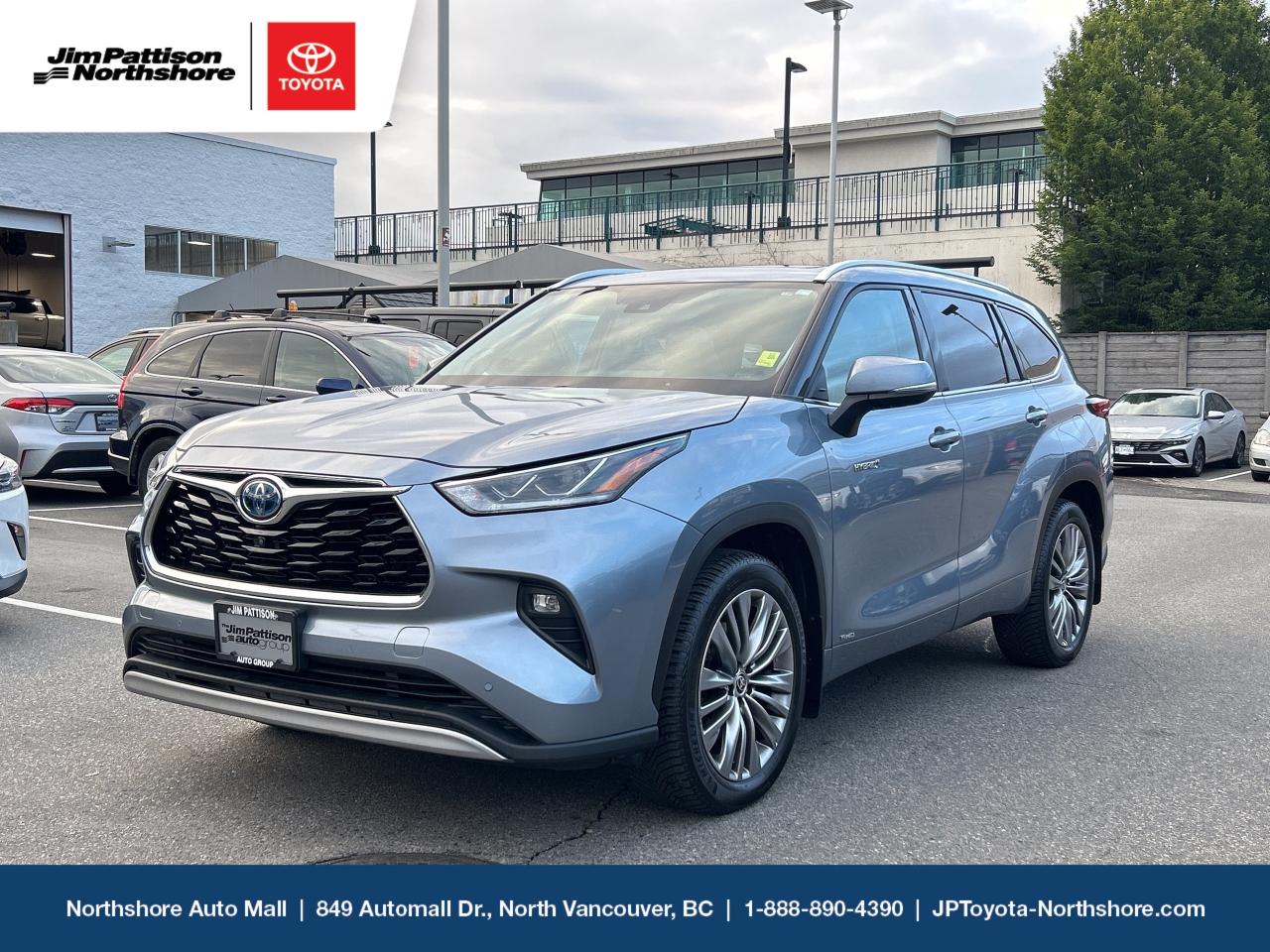 Used 2021 Toyota Highlander HYBRID Limited AWD for sale in North Vancouver, BC