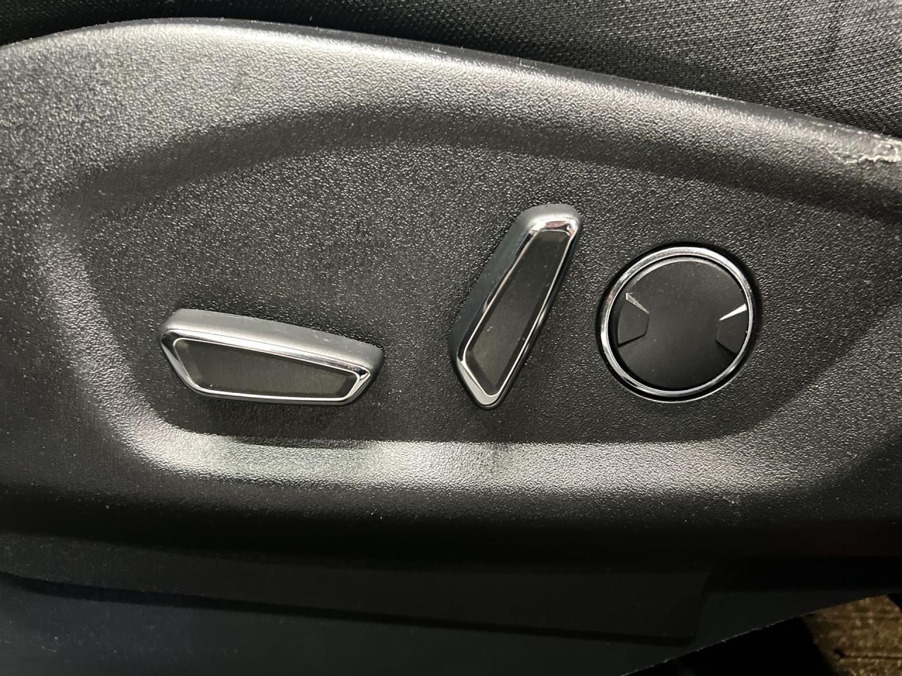 12952907