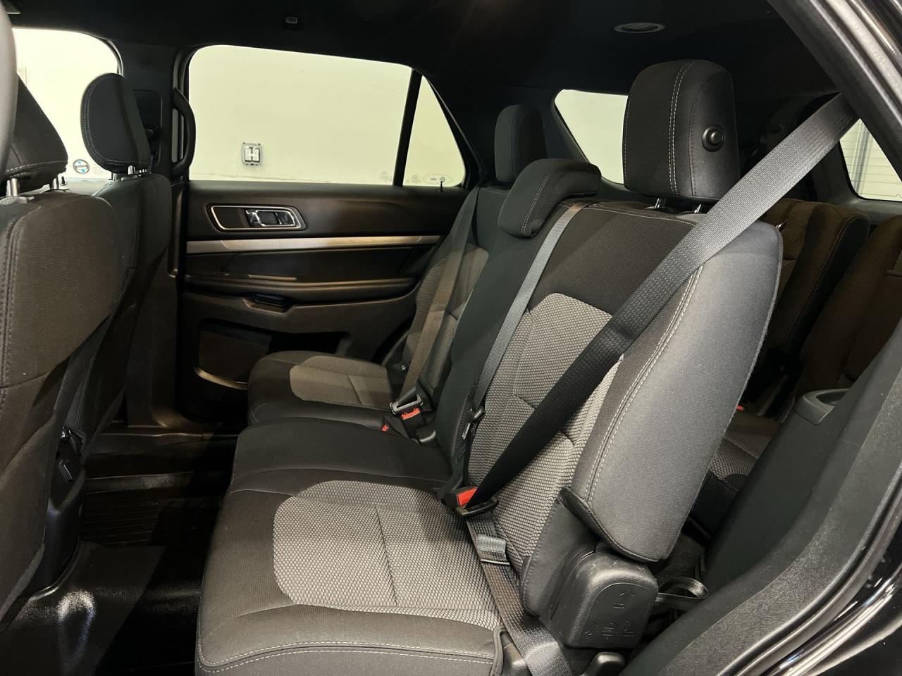 2018 Ford Explorer AWD | 7-PASS | HTD SEATS | REMOTE START | TOW PKG Photo