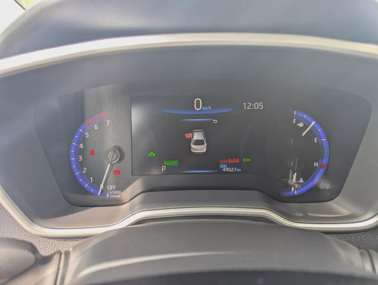 2021 Toyota Corolla Hybrid  | Very Low Km | Clean Title | No Accidents | Safety Certified | Hybrid | Leather | Wireless Phone Charging | Push Button Start | Power Seats | Reverse Camera | Digital Touchscreen | Drive Modes | Heated Seats | Digital Climate Control Photo