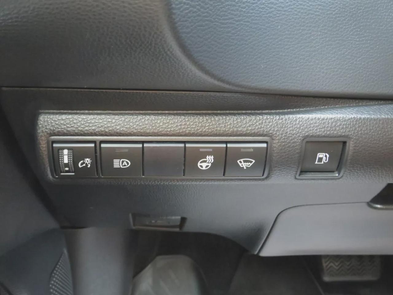 2021 Toyota Corolla Hybrid  | Very Low Km | Clean Title | No Accidents | Safety Certified | Hybrid | Leather | Wireless Phone Charging | Push Button Start | Power Seats | Reverse Camera | Digital Touchscreen | Drive Modes | Heated Seats | Digital Climate Control Photo