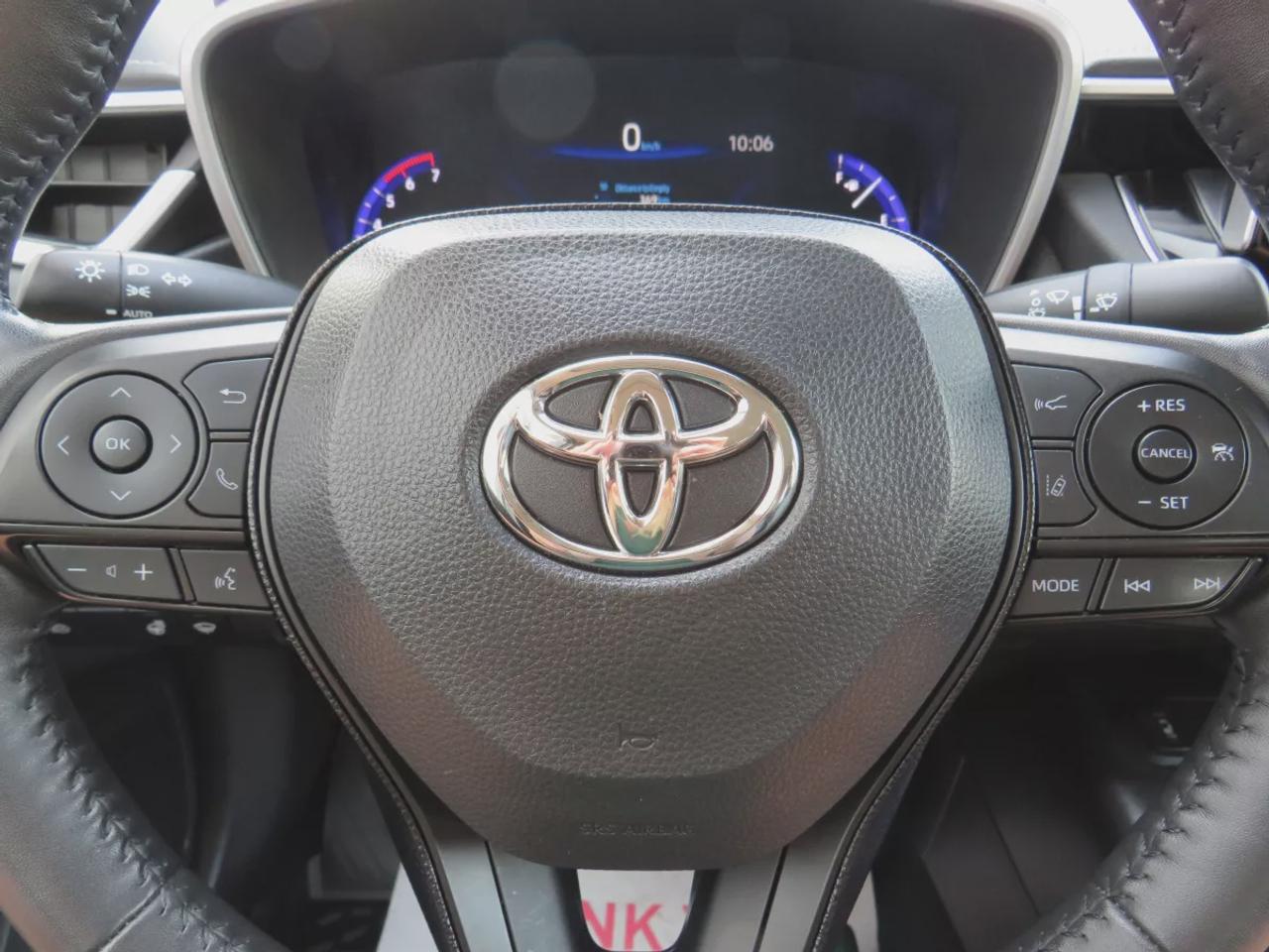 2021 Toyota Corolla Hybrid  | Very Low Km | Clean Title | No Accidents | Safety Certified | Hybrid | Leather | Wireless Phone Charging | Push Button Start | Power Seats | Reverse Camera | Digital Touchscreen | Drive Modes | Heated Seats | Digital Climate Control Photo