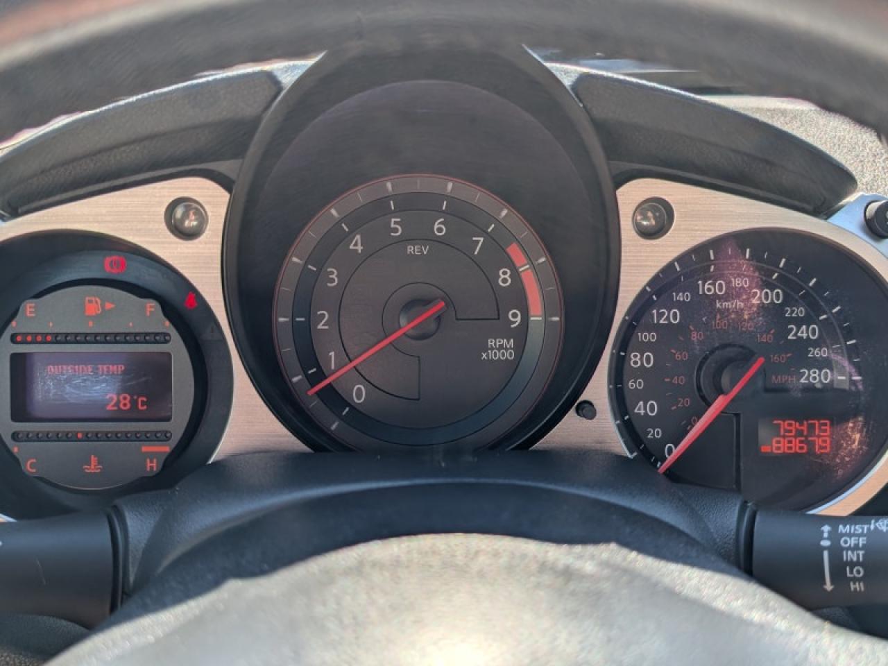2016 Nissan 370Z Coupe  **VERY CLEAN - LOW MILEAGE** Photo