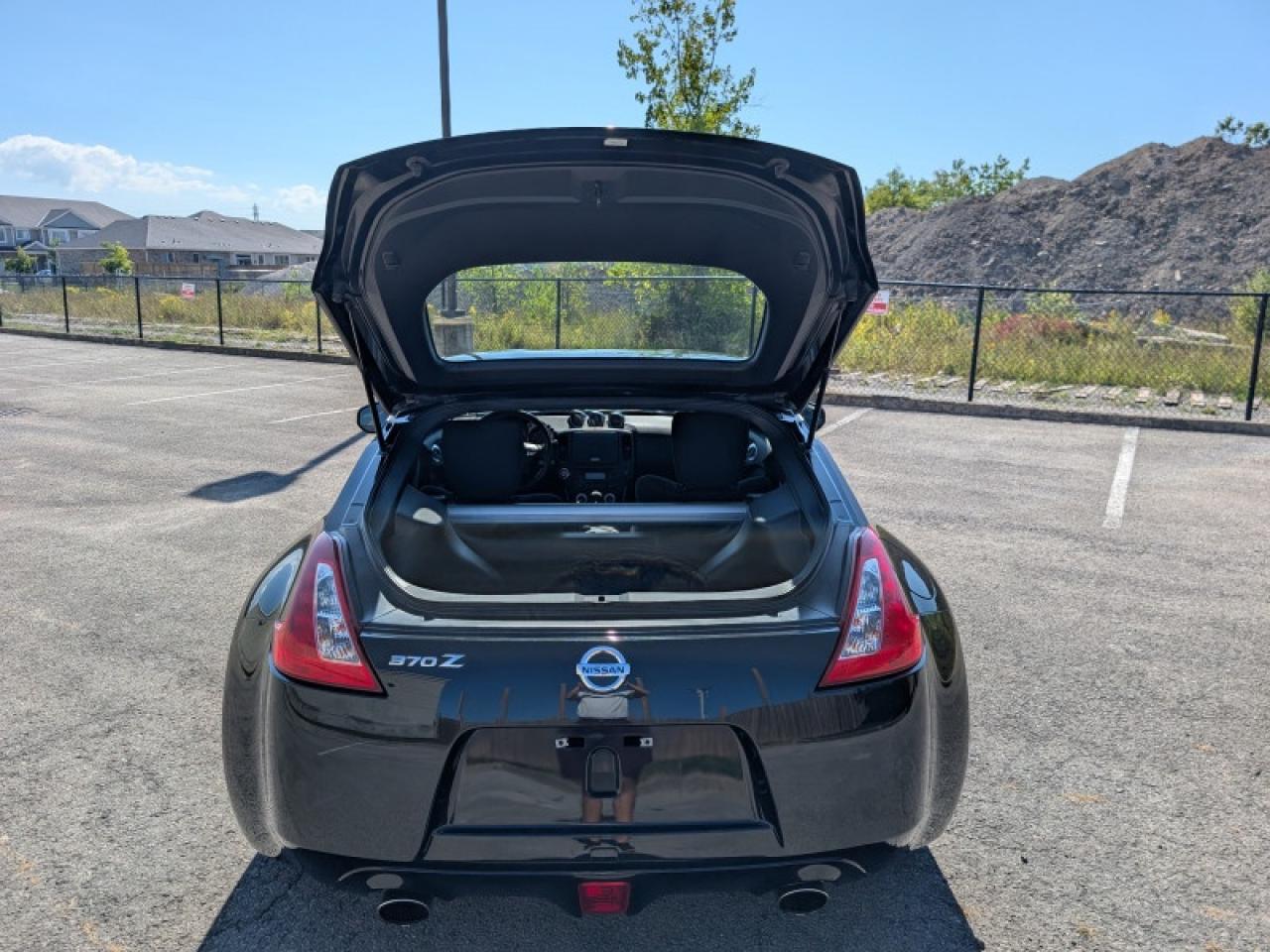 2016 Nissan 370Z Coupe  **VERY CLEAN - LOW MILEAGE** Photo