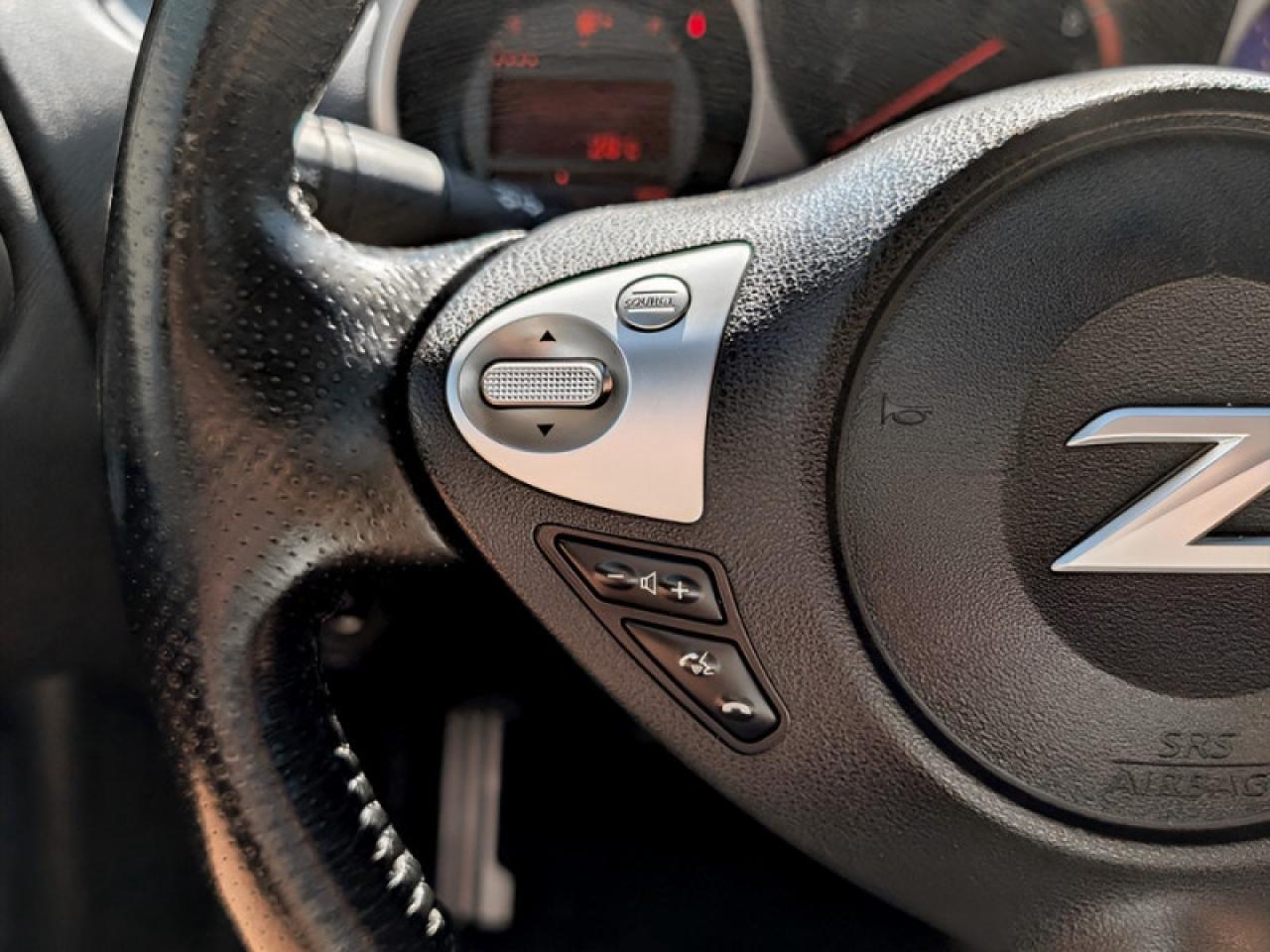 2016 Nissan 370Z Coupe  **VERY CLEAN - LOW MILEAGE** Photo