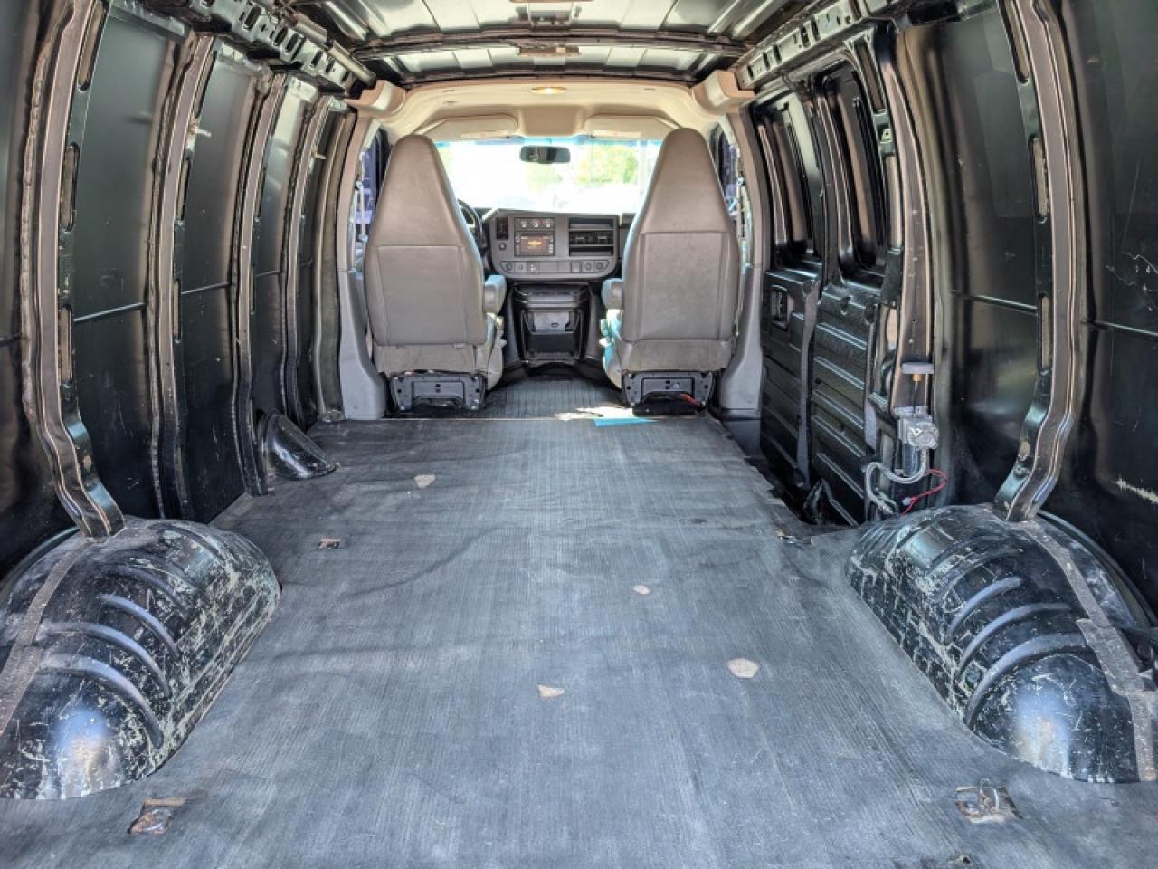 2017 Chevrolet Express Cargo Van WT Cargo Van  **CAM - LEATH** Photo