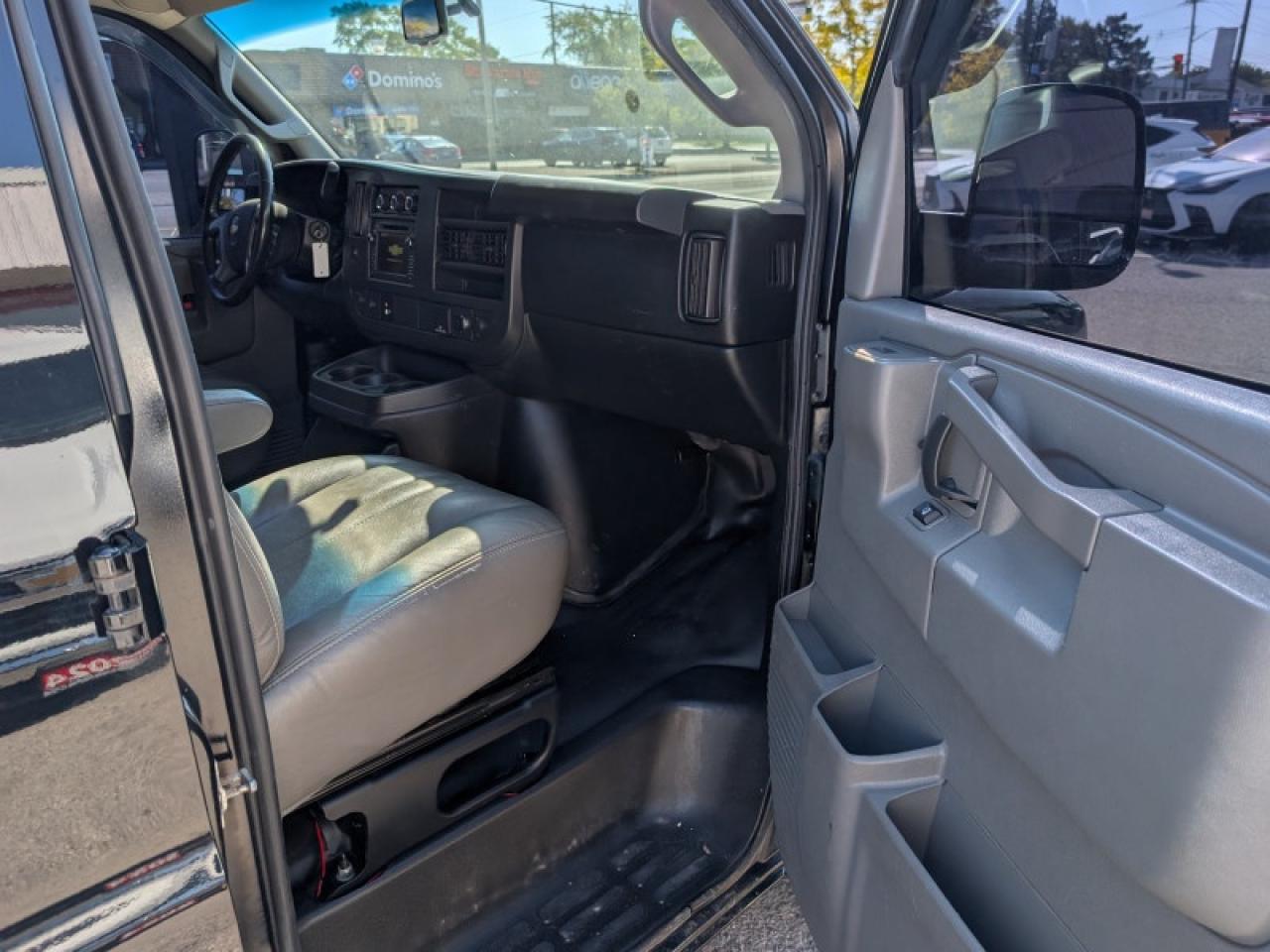 2017 Chevrolet Express Cargo Van WT Cargo Van  **CAM - LEATH** Photo