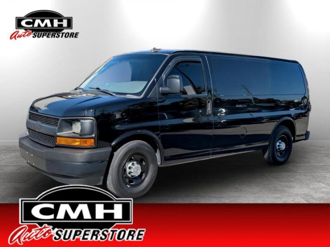 2017 Chevrolet Express Cargo Van WT Cargo Van  **CAM - LEATH**