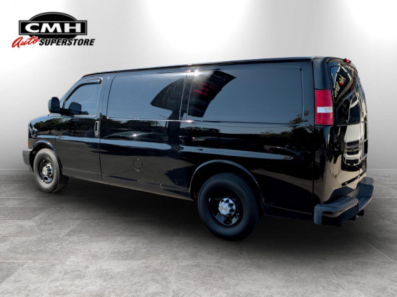 2017 Chevrolet Express Cargo Van WT Cargo Van  **CAM - LEATH** Photo