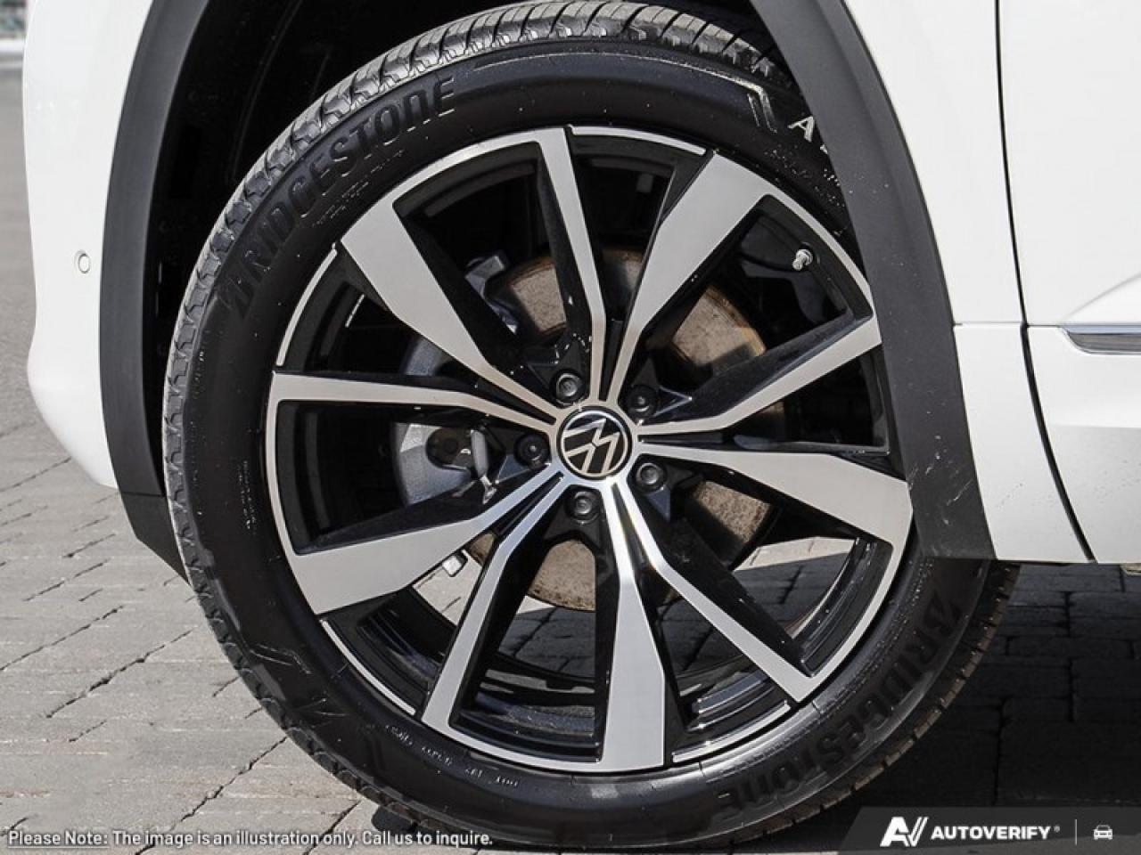 2026 GMC Sierra 1500 Denali  DENALI, LONG BOX, 6.2 V8, SUNROOF, TONNEAU COVER Photo