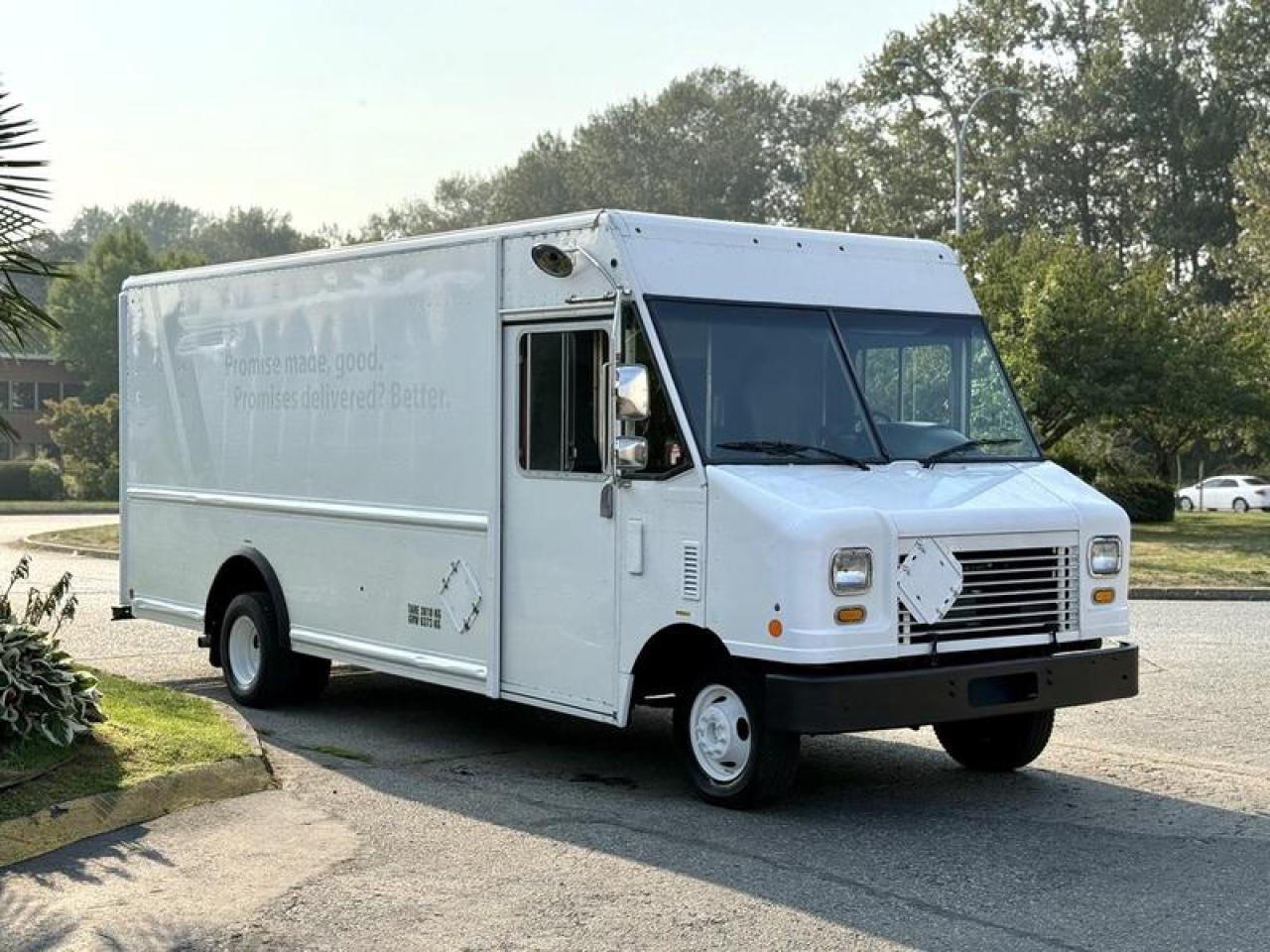 Used 2012 Ford Econoline E450 Super Duty 16-Foot Cargo Step Van with Shelving for sale in Burnaby, BC