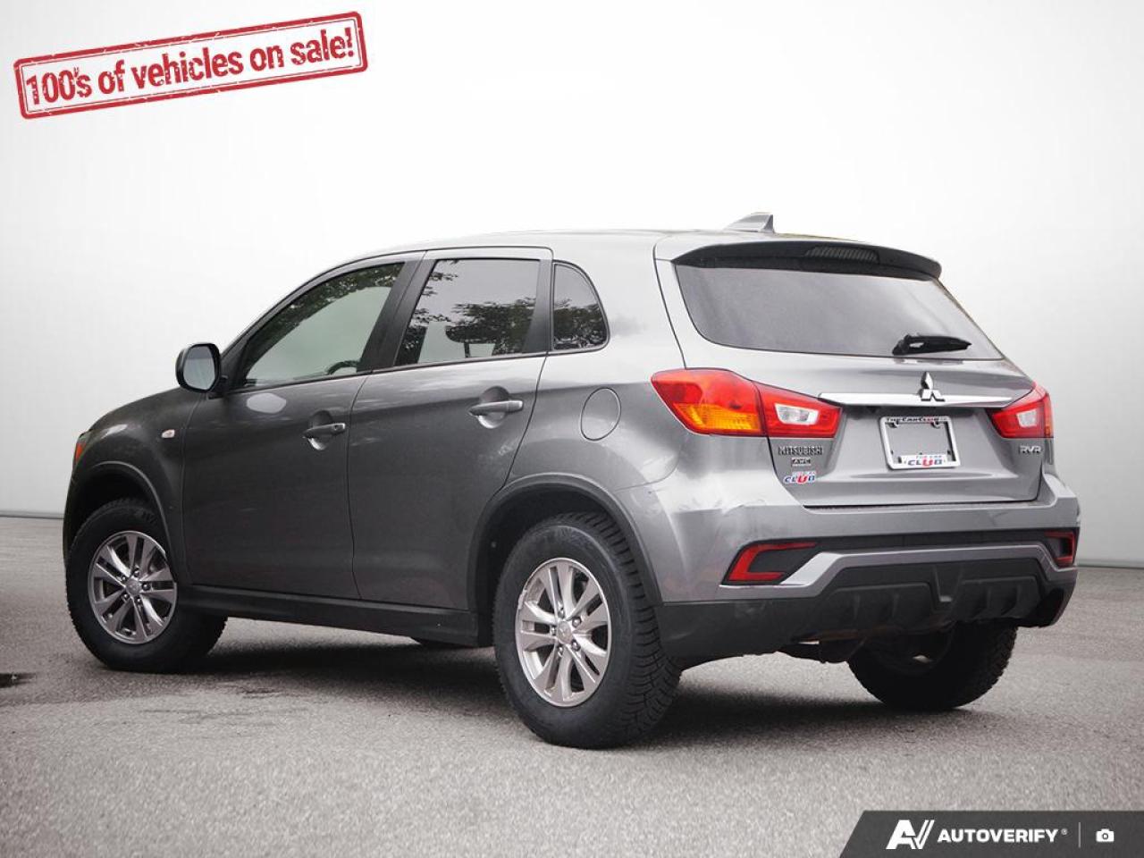 2019 Mitsubishi RVR SE Photo3