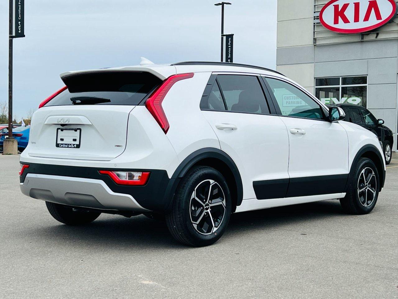 2026 Kia NIRO HEV EX PREMIUM Photo2