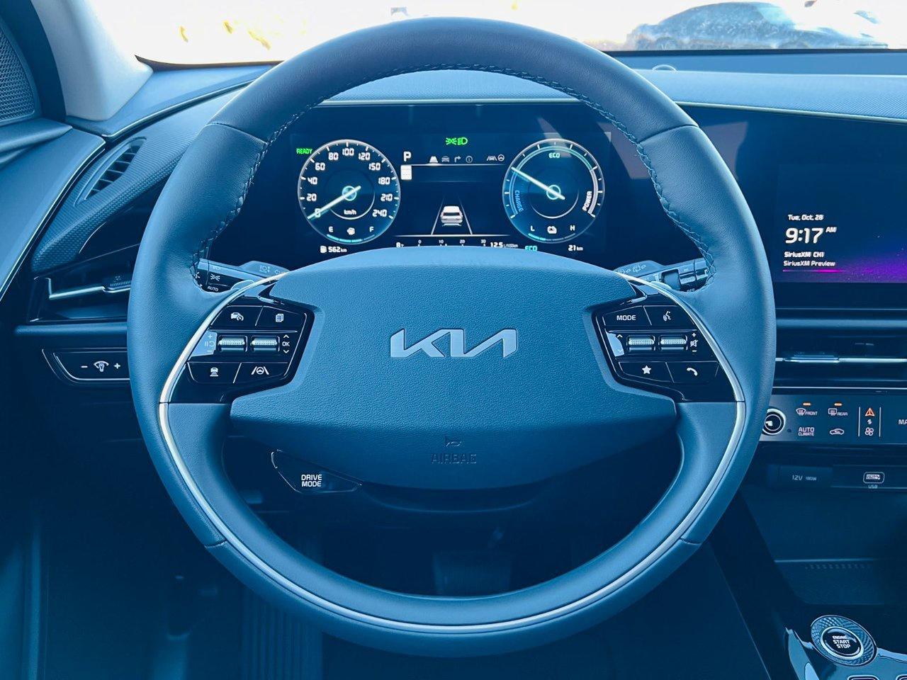 2026 Kia NIRO HEV EX PREMIUM Photo