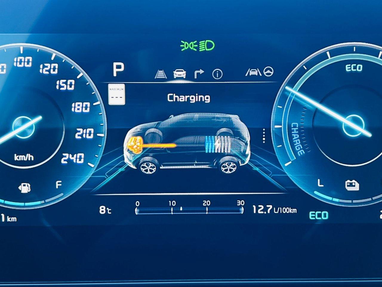 2026 Kia NIRO HEV EX PREMIUM Photo