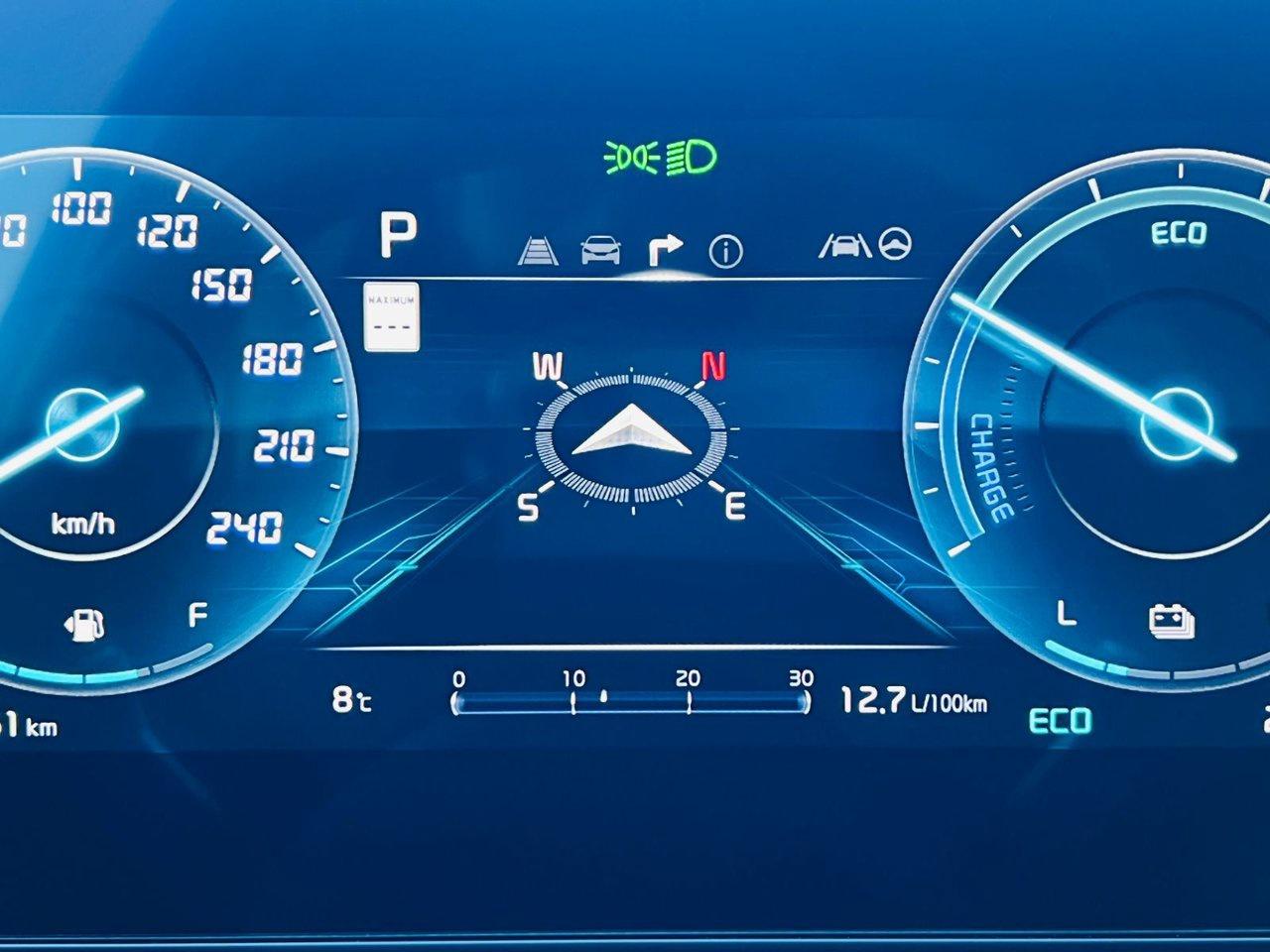 2026 Kia NIRO HEV EX PREMIUM Photo