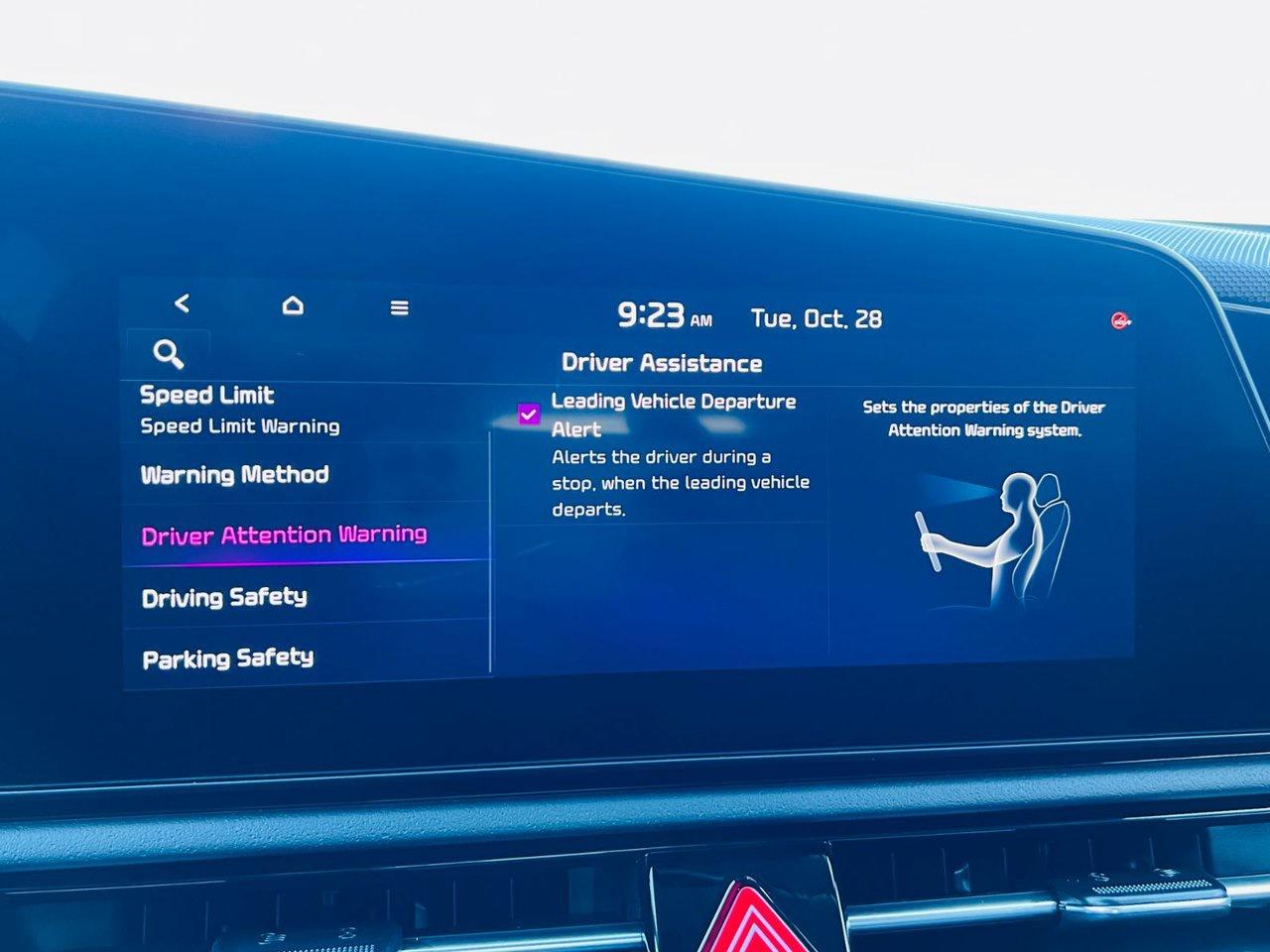 2026 Kia NIRO HEV EX PREMIUM Photo