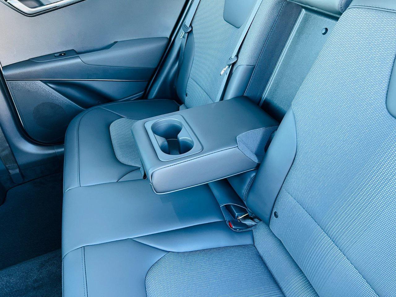 2026 Kia NIRO HEV EX PREMIUM Photo